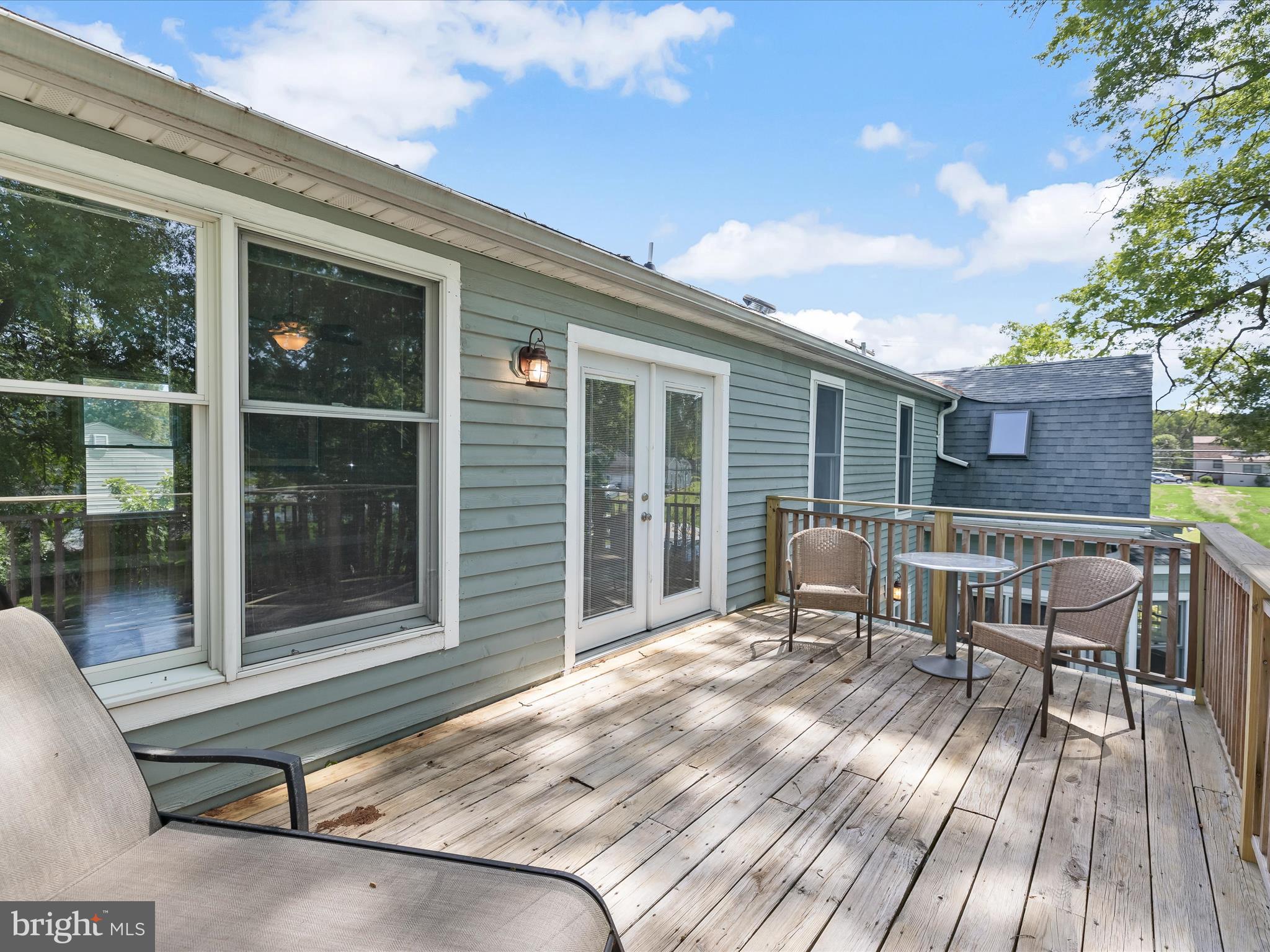 BOWLEYS QUARTERS - Residential