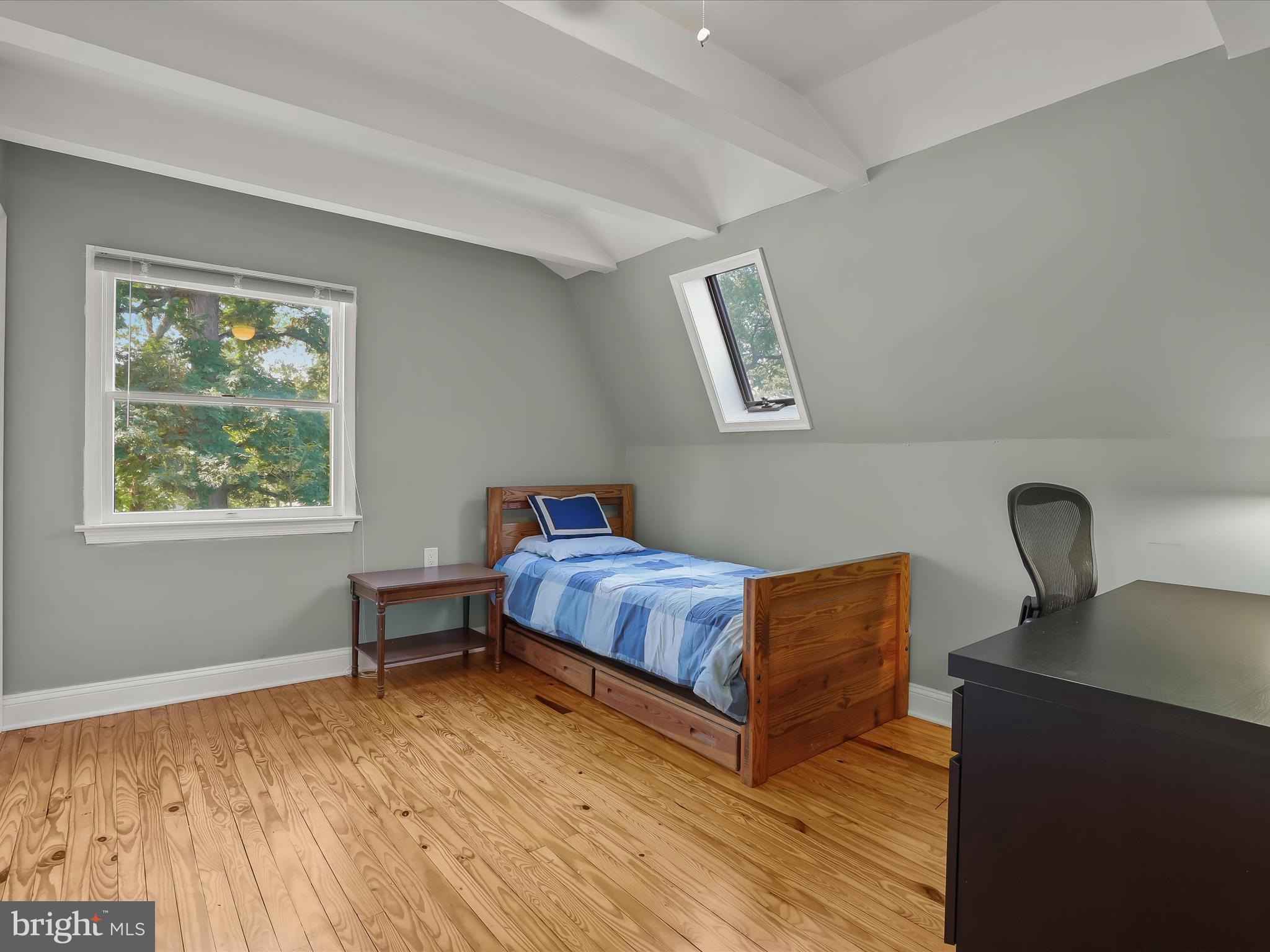BOWLEYS QUARTERS - Residential