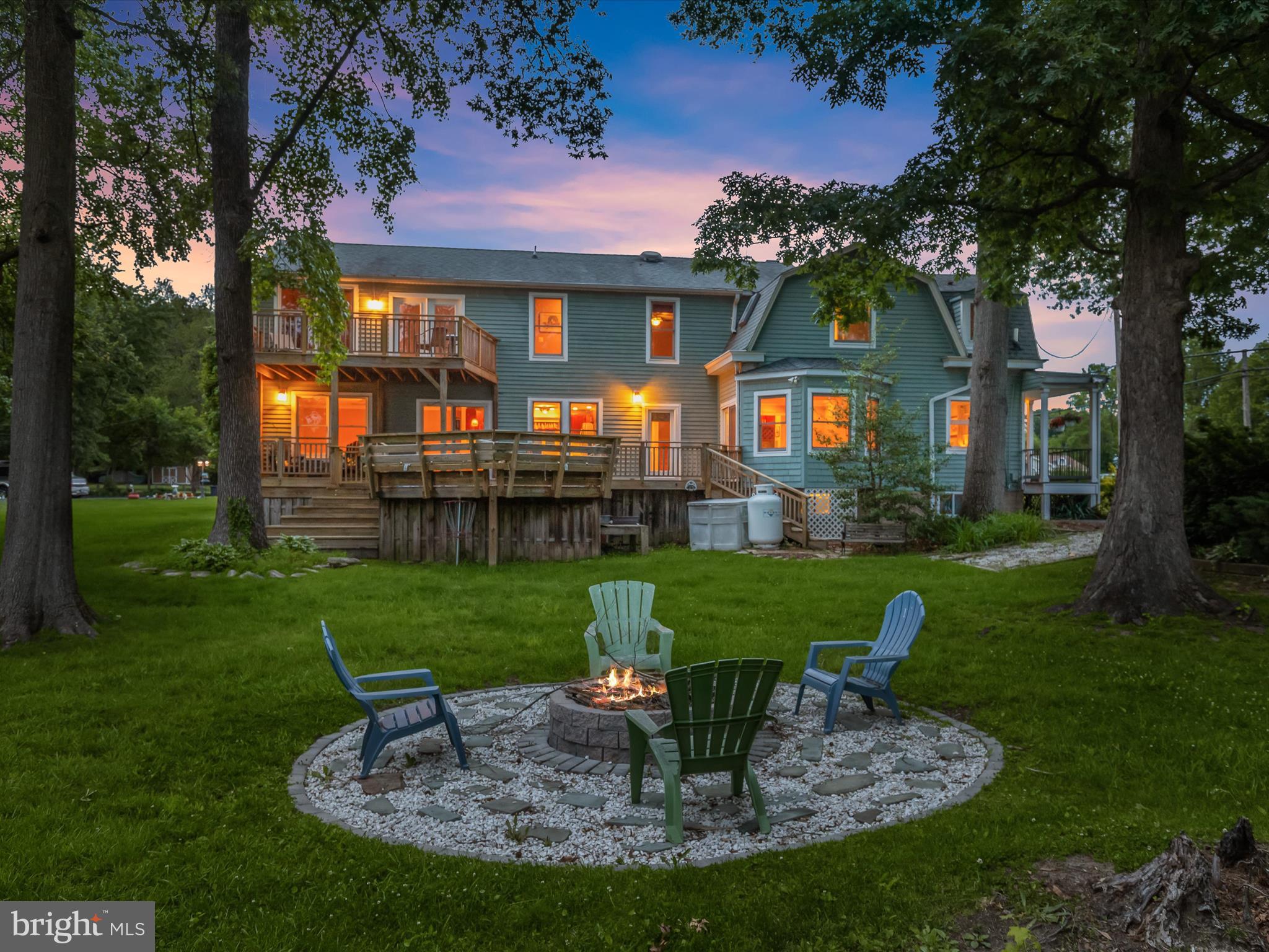 BOWLEYS QUARTERS - Residential