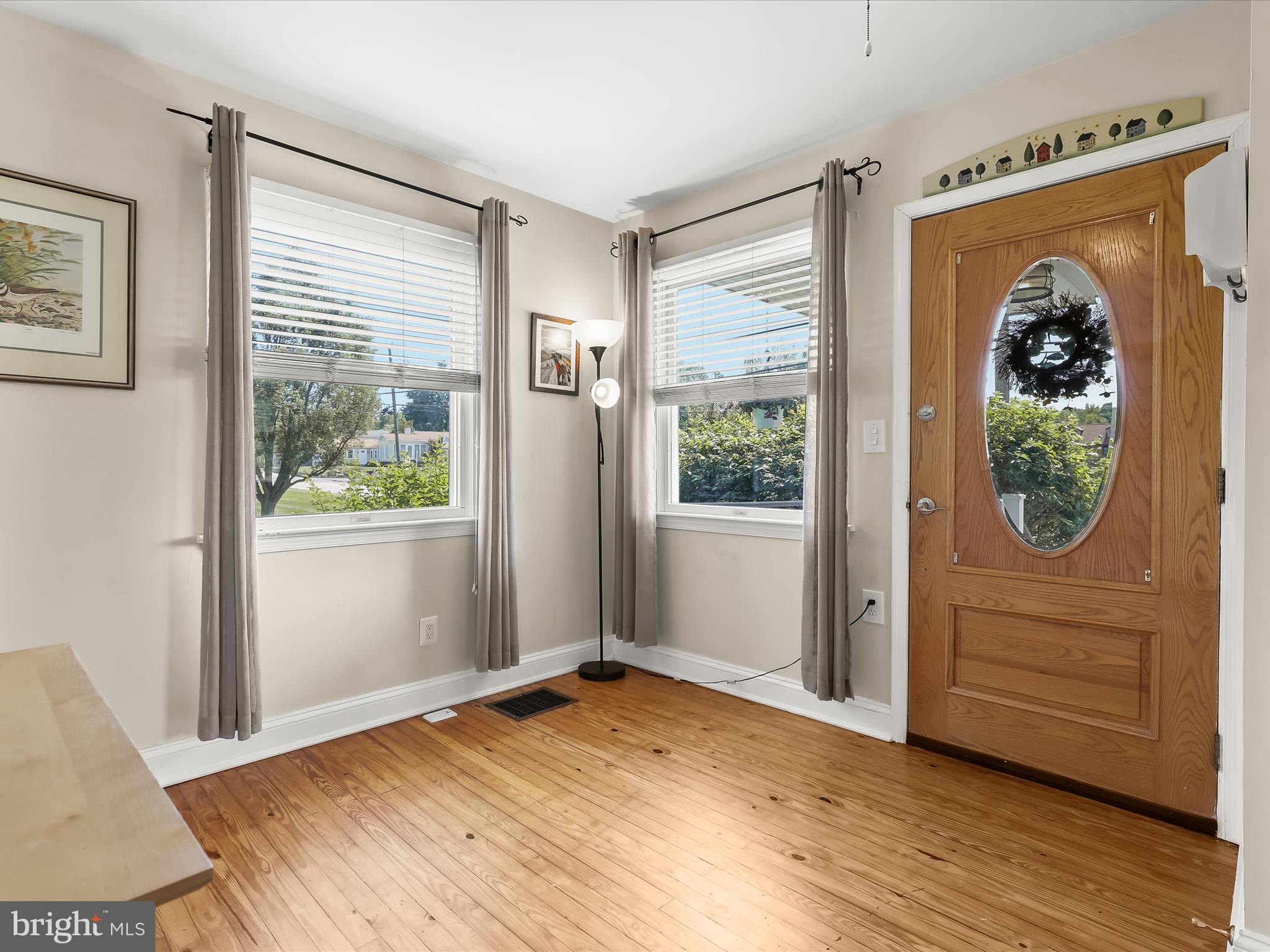 BOWLEYS QUARTERS - Residential