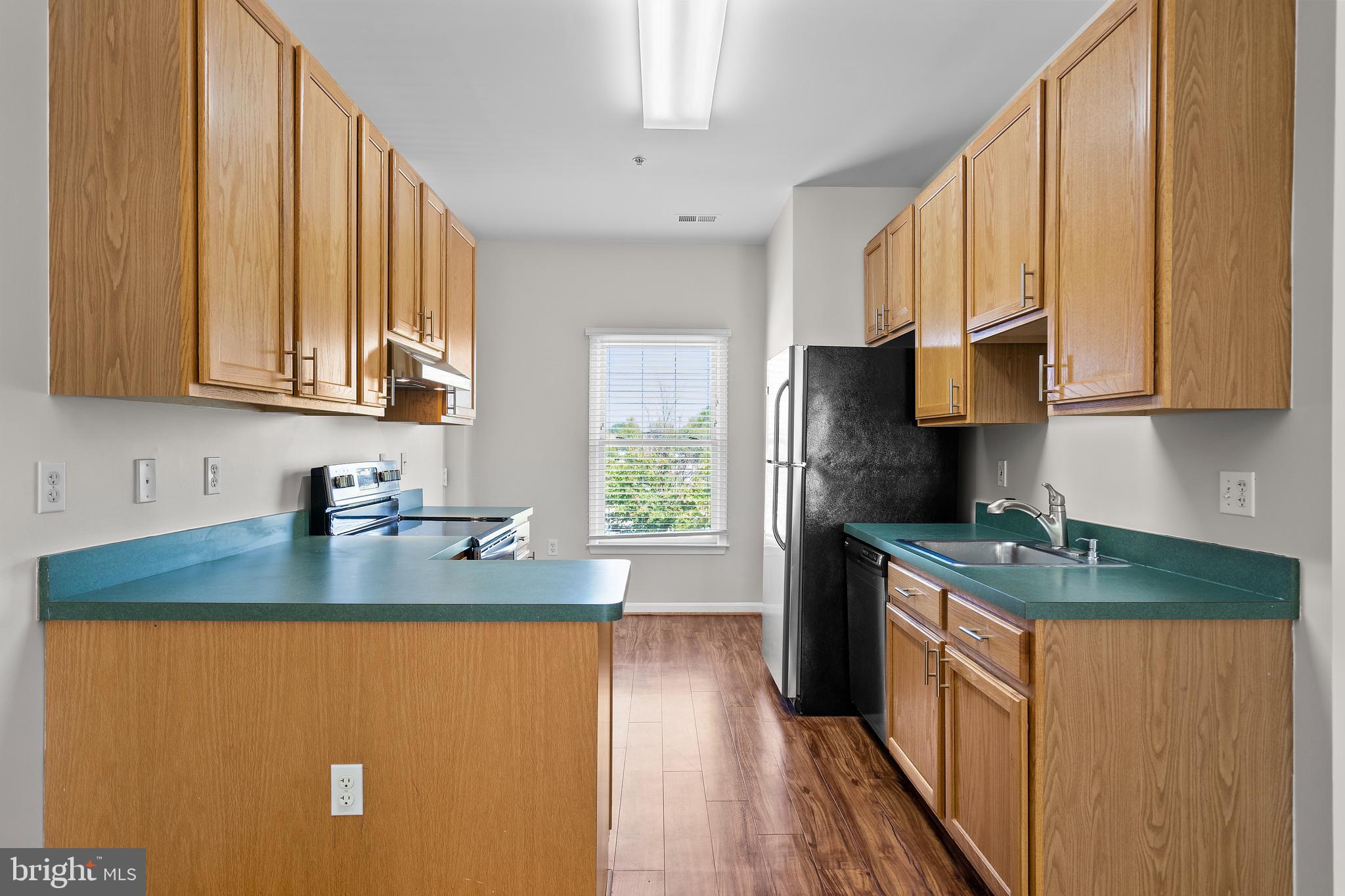 KENTLANDS MIDTOWN - Residential Lease