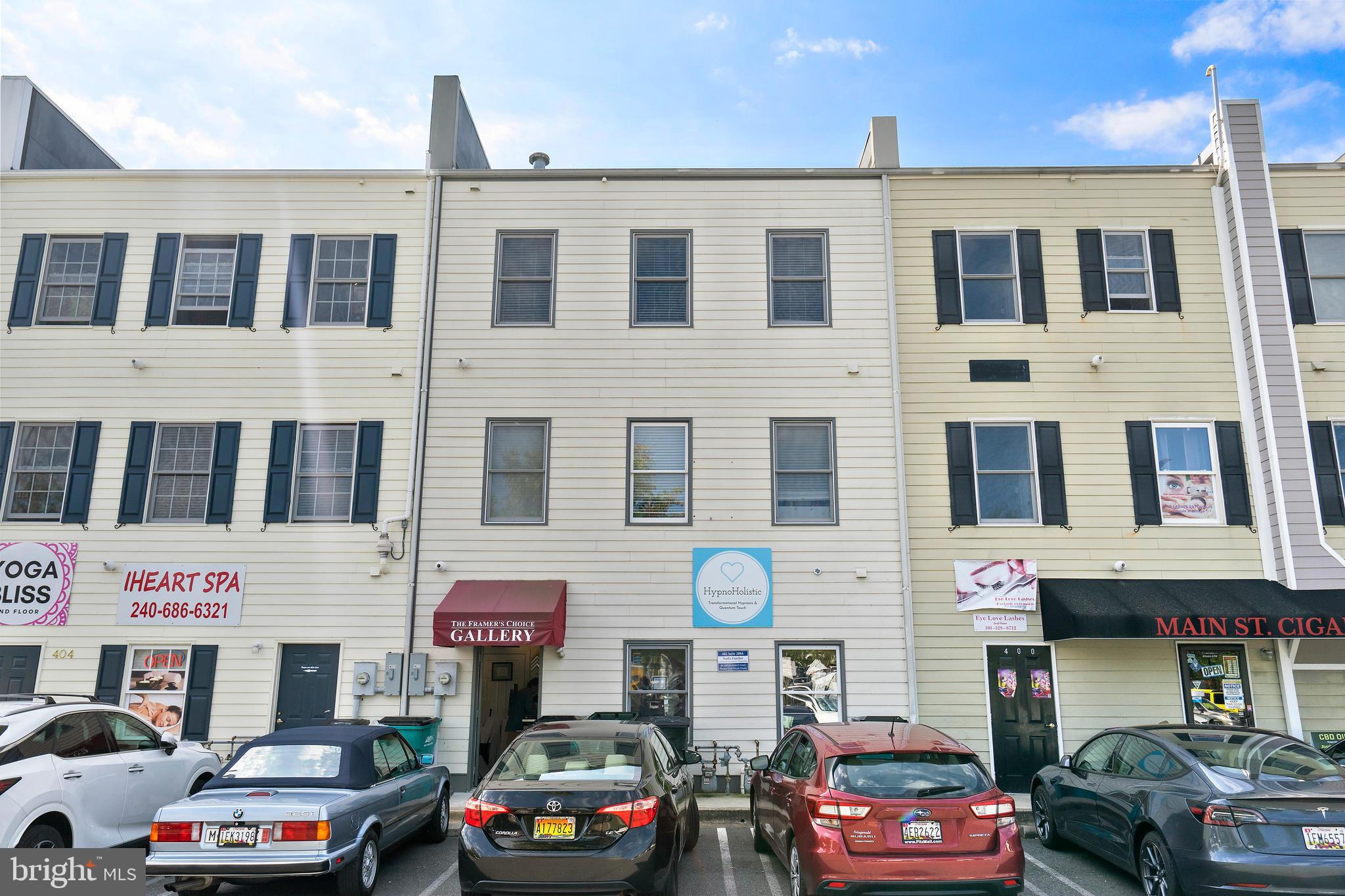 KENTLANDS MIDTOWN - Residential Lease