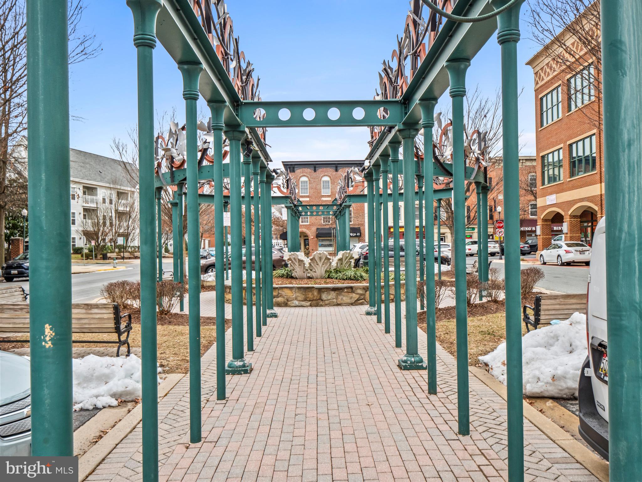 KENTLANDS MIDTOWN - Residential Lease