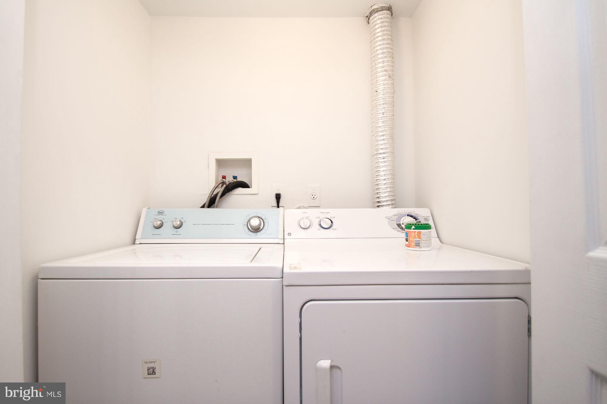 CHARLES VILLAGE - Residential