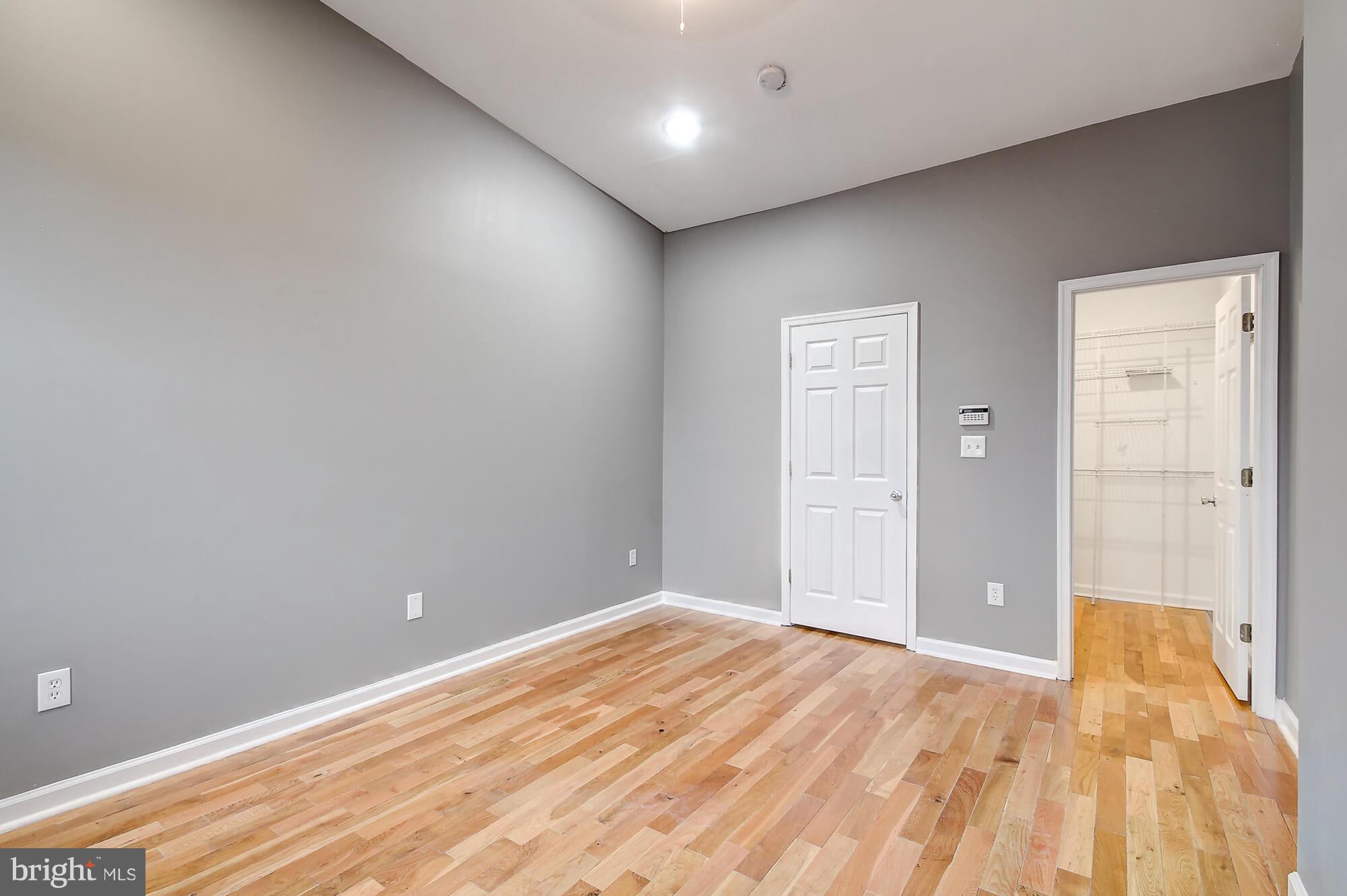 CHARLES VILLAGE - Residential