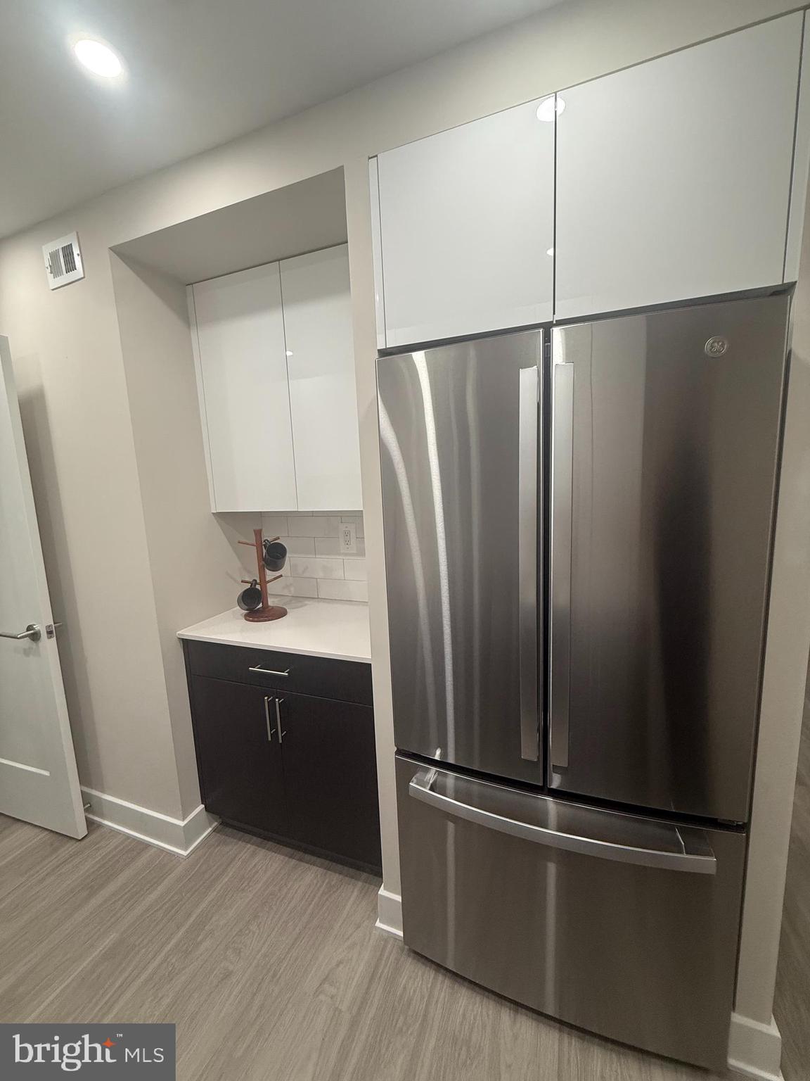 1003 EASTON RD C302
