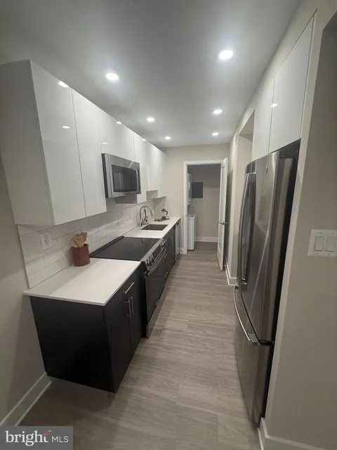 MLS: PAMC2139918