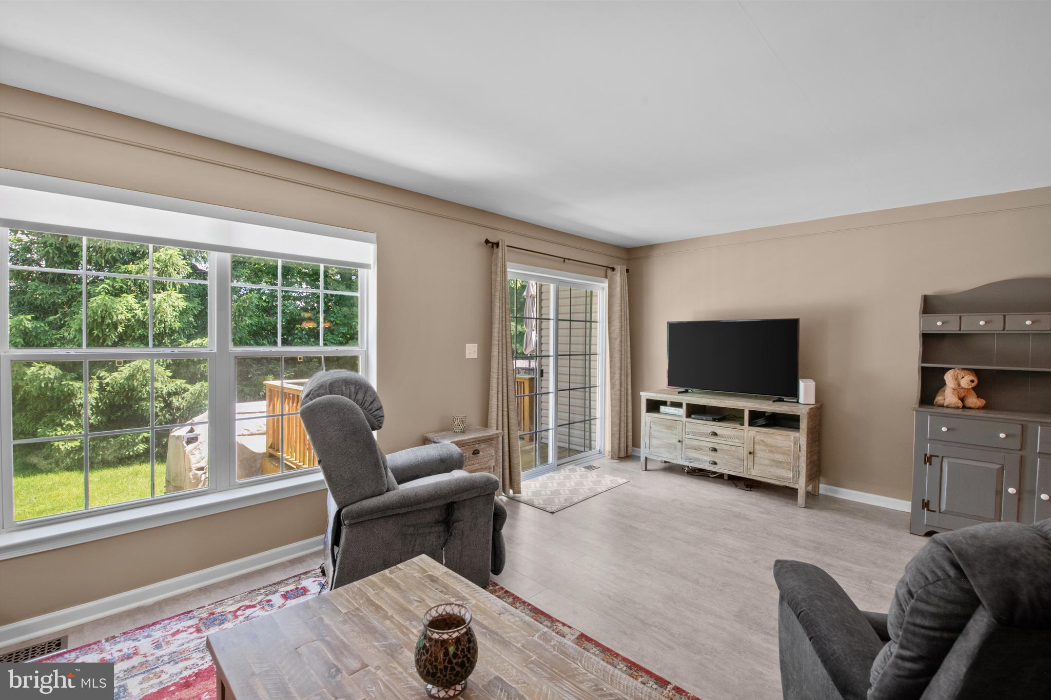 709 CARAMIST CIRCLE