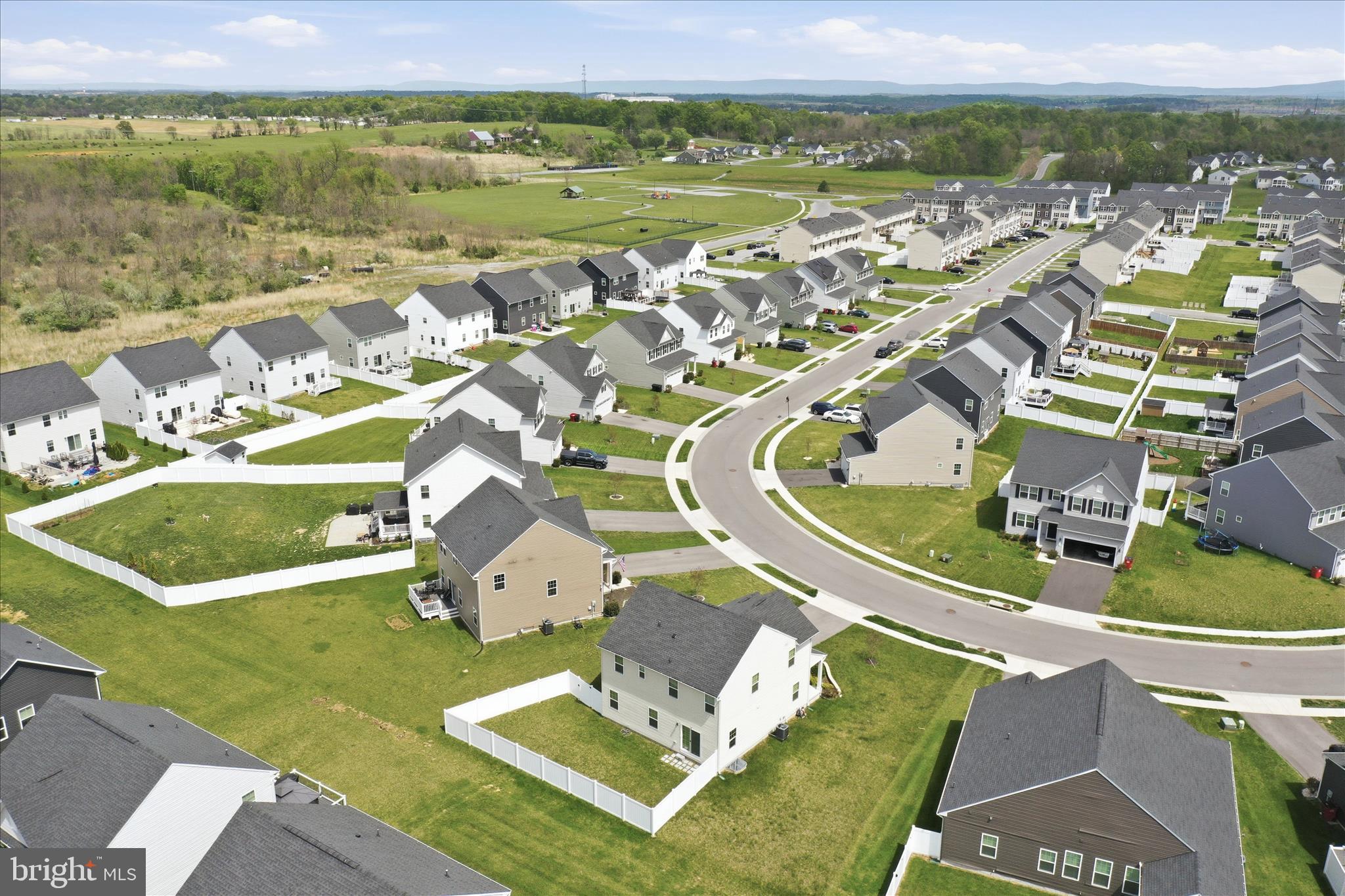 THE LAKES AT MARTINSBURG - Residential