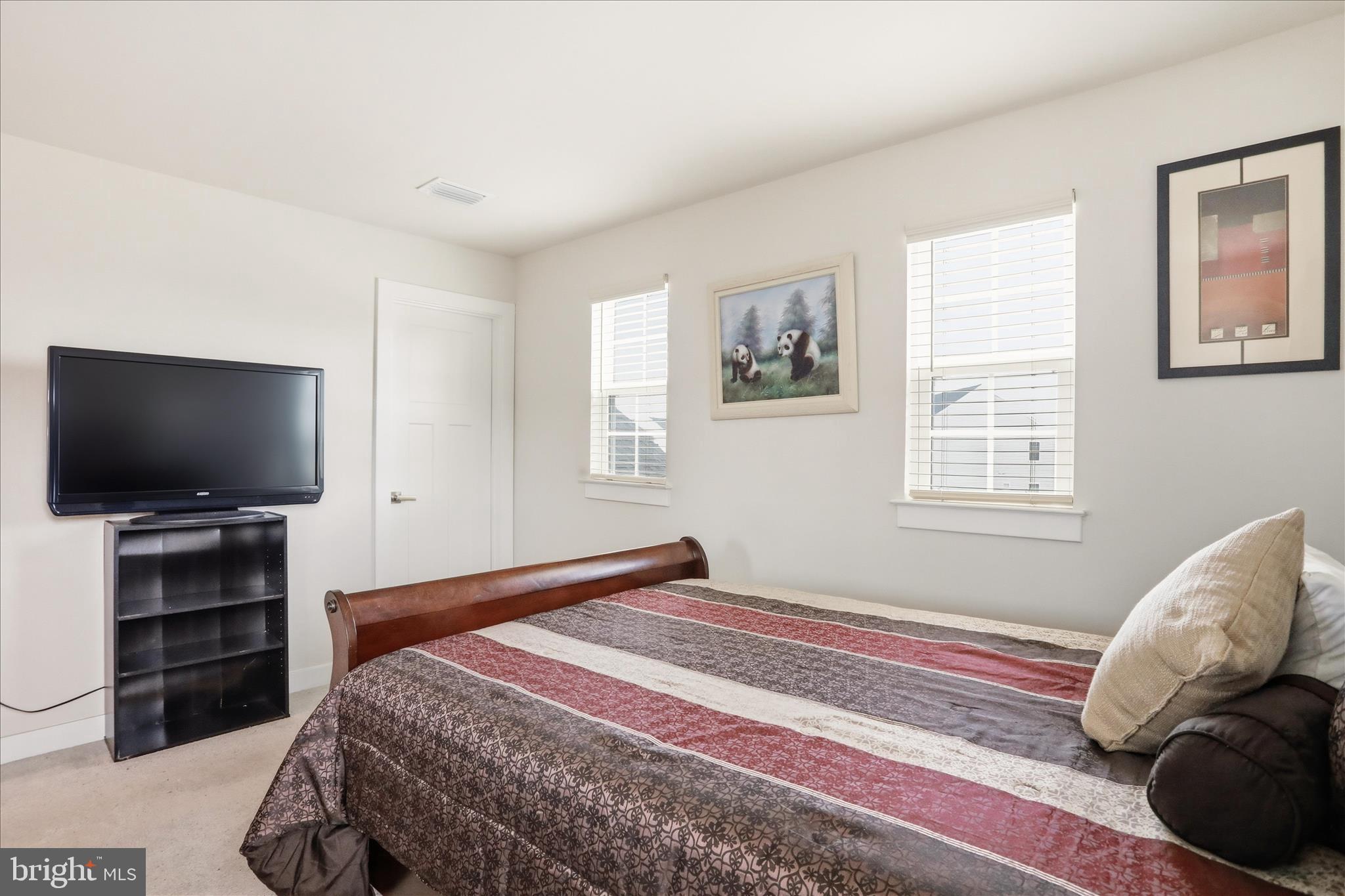 THE LAKES AT MARTINSBURG - Residential
