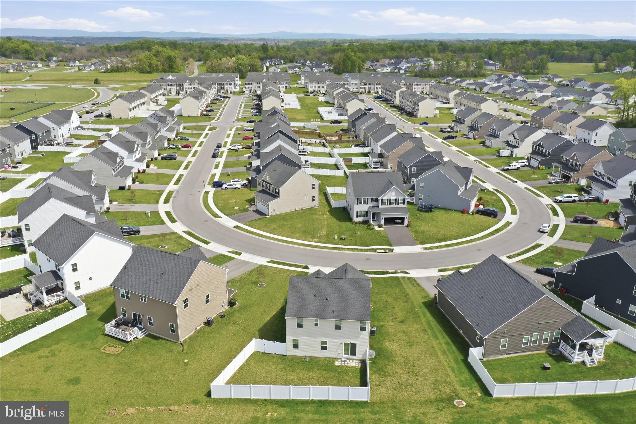 THE LAKES AT MARTINSBURG - Residential