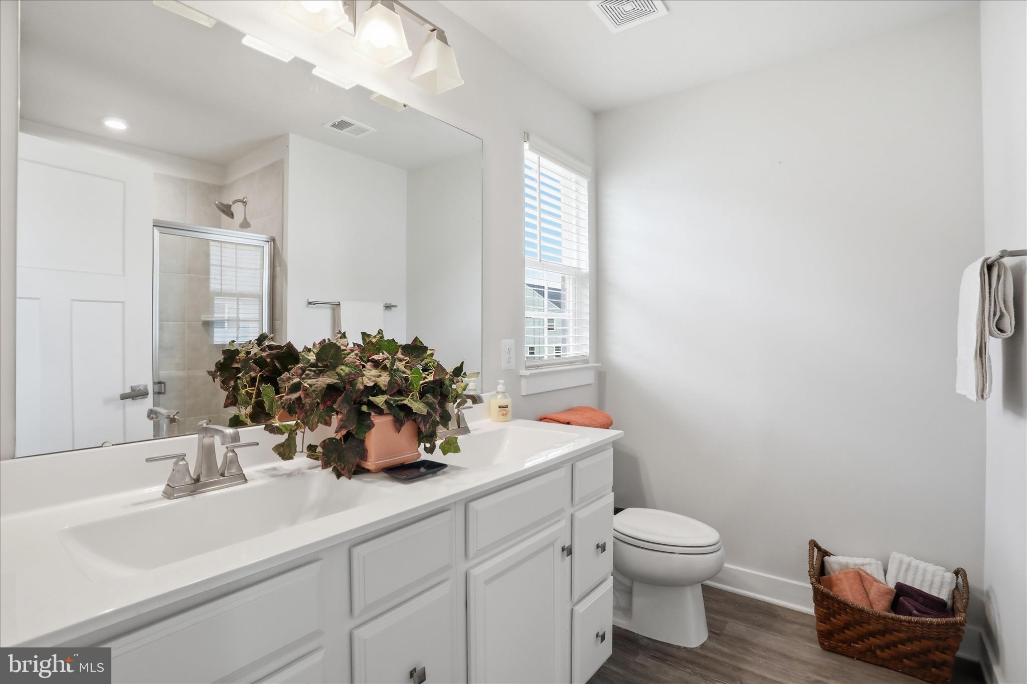 THE LAKES AT MARTINSBURG - Residential