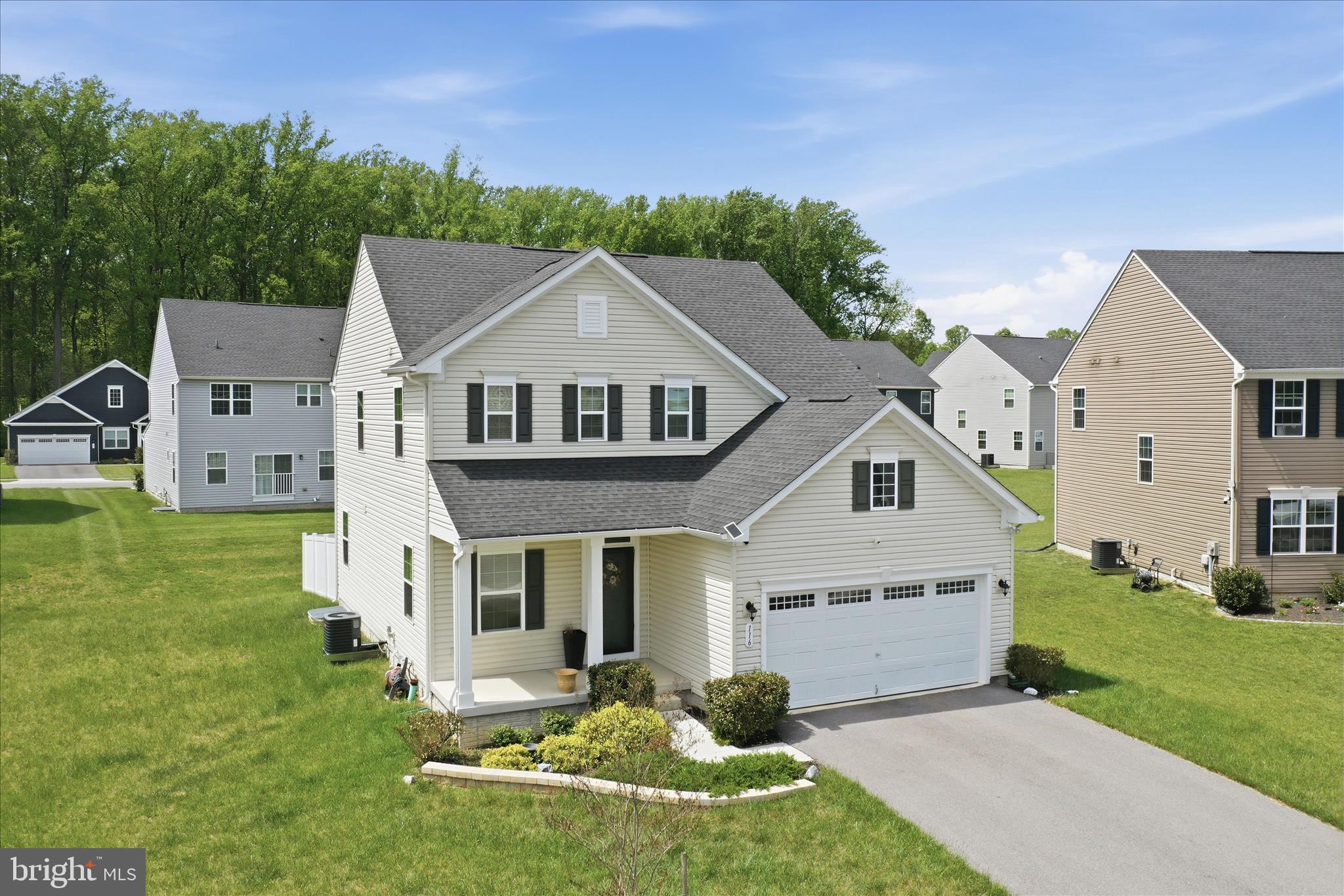 THE LAKES AT MARTINSBURG - Residential