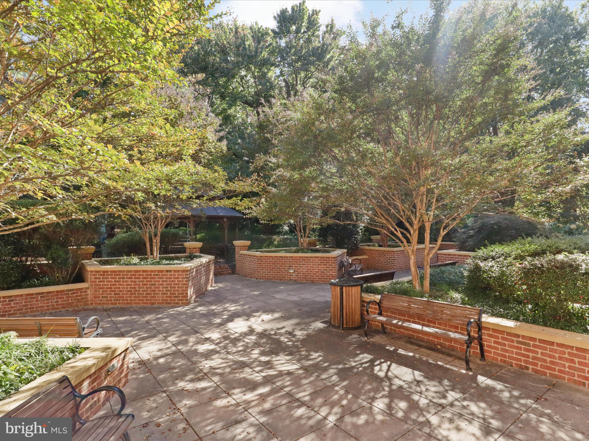 MORGAN AT MCLEAN - Residential