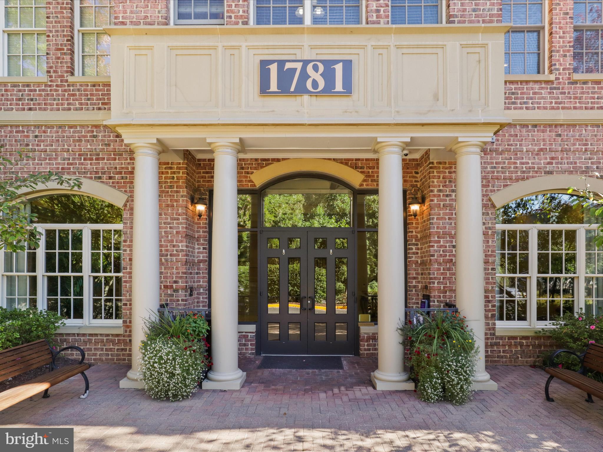 1781 CHAIN BRIDGE ROAD 303