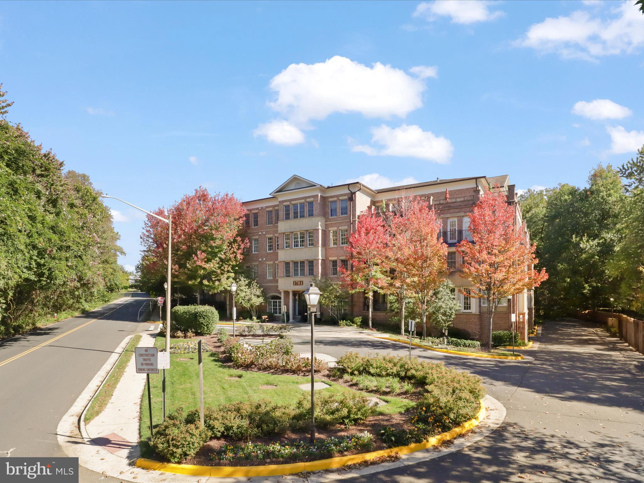 1781 CHAIN BRIDGE ROAD 303