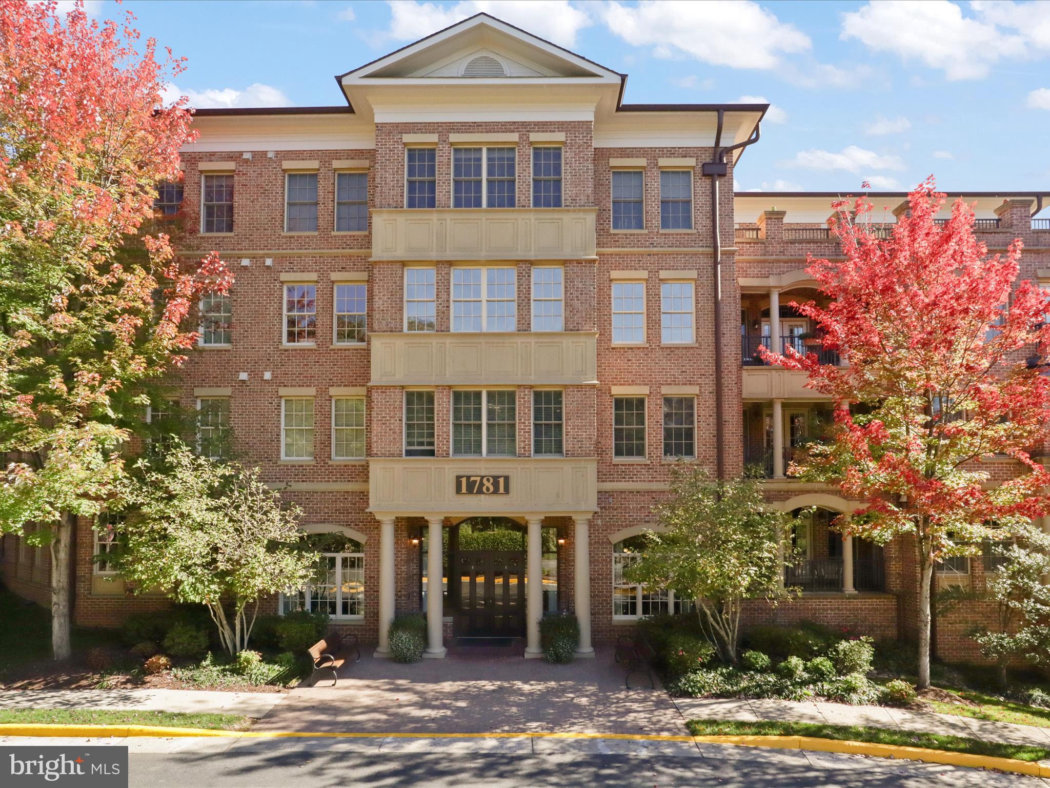 1781 CHAIN BRIDGE ROAD 303