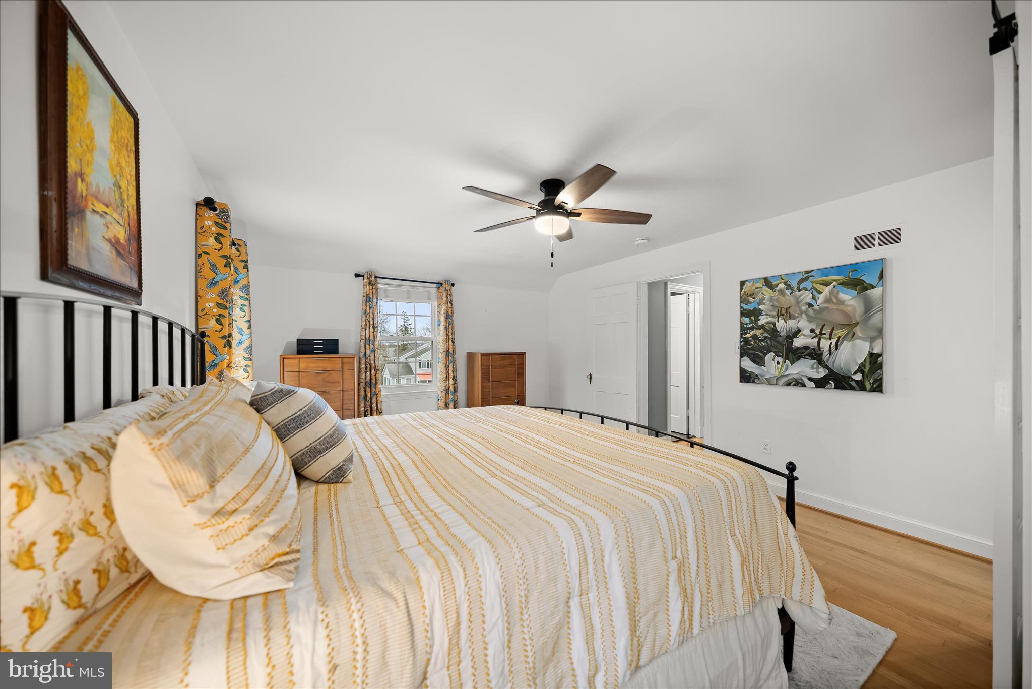 HILLANDALE - Residential