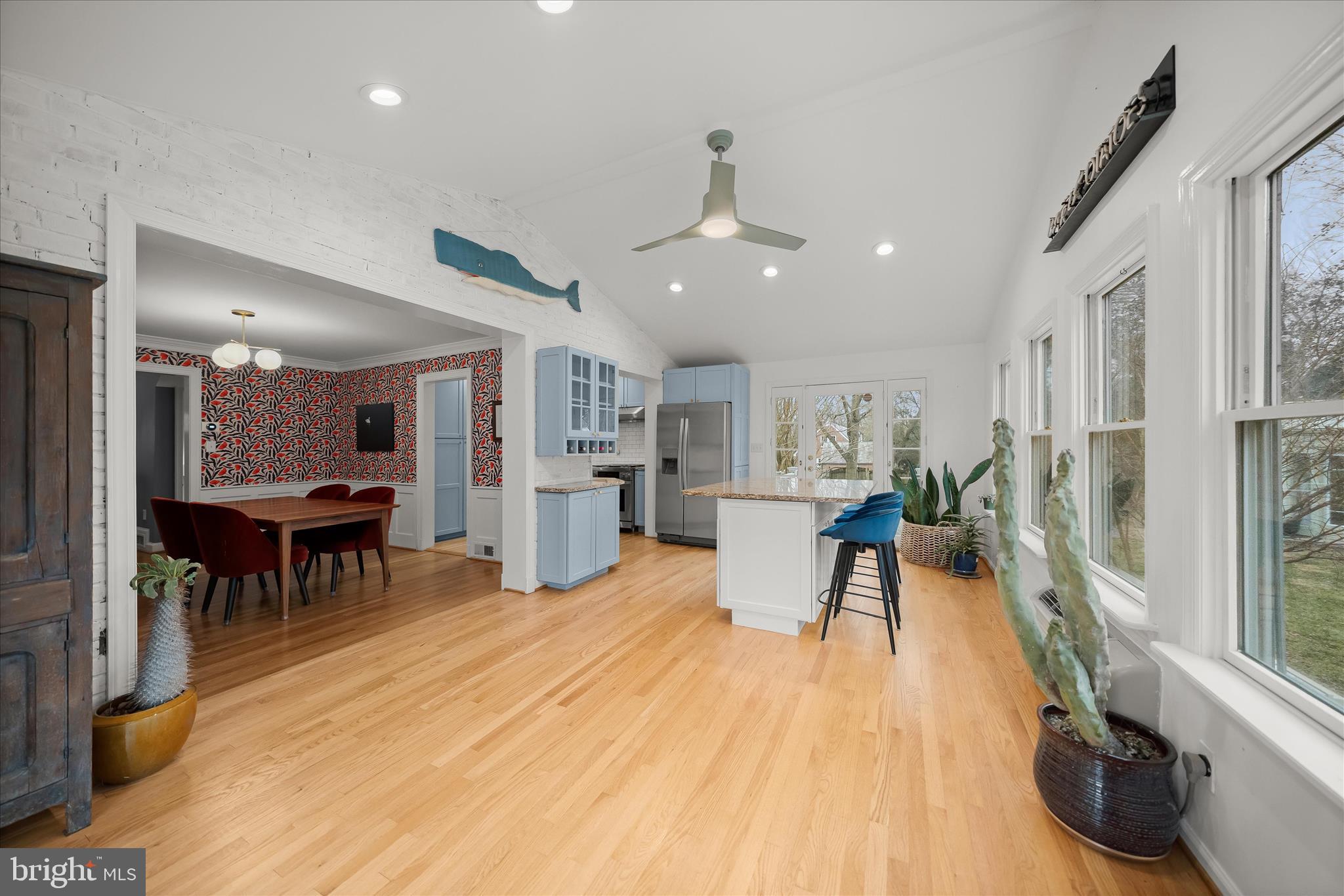 HILLANDALE - Residential