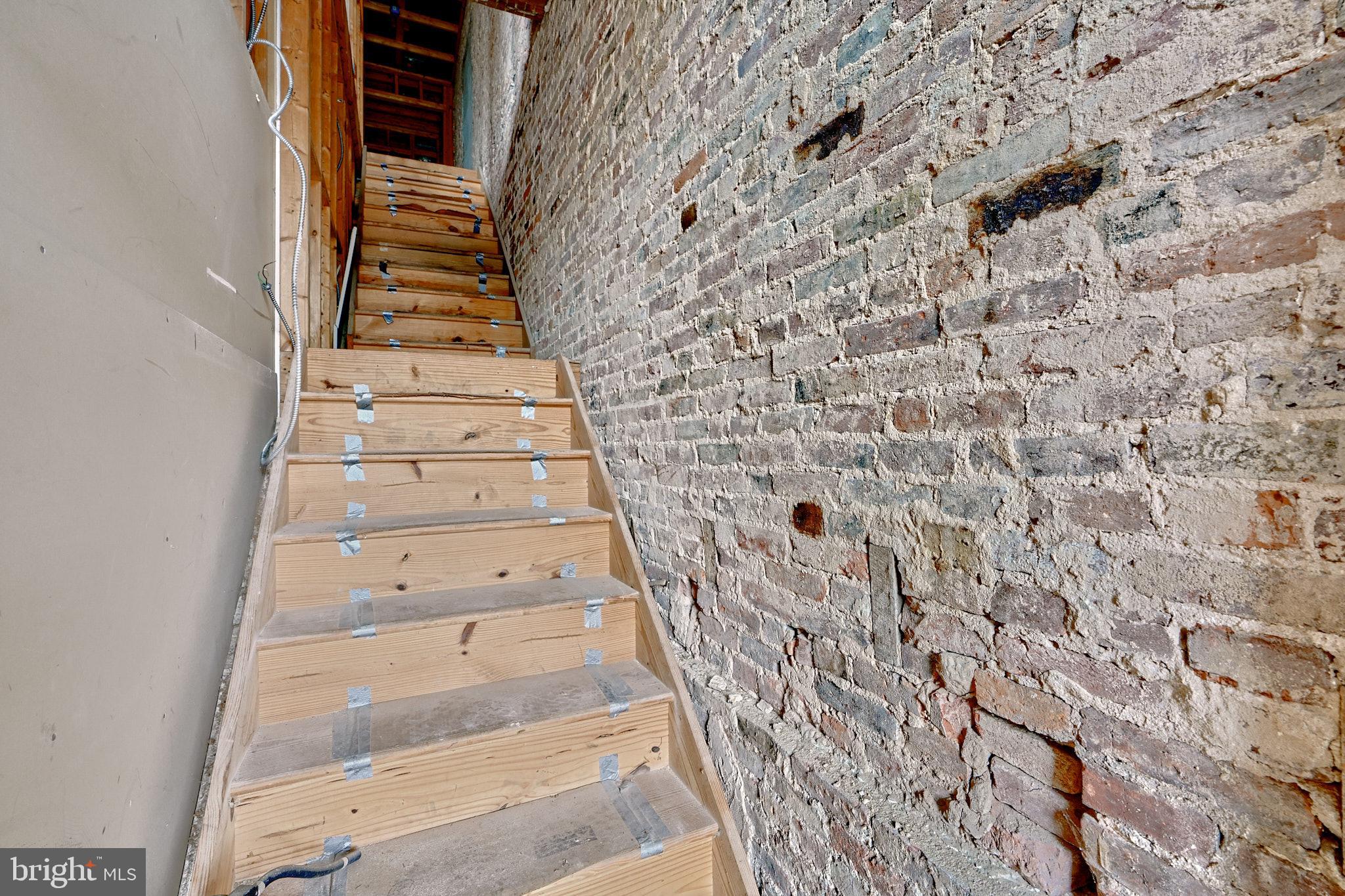 HOLLINS MARKET - Commercial Sale