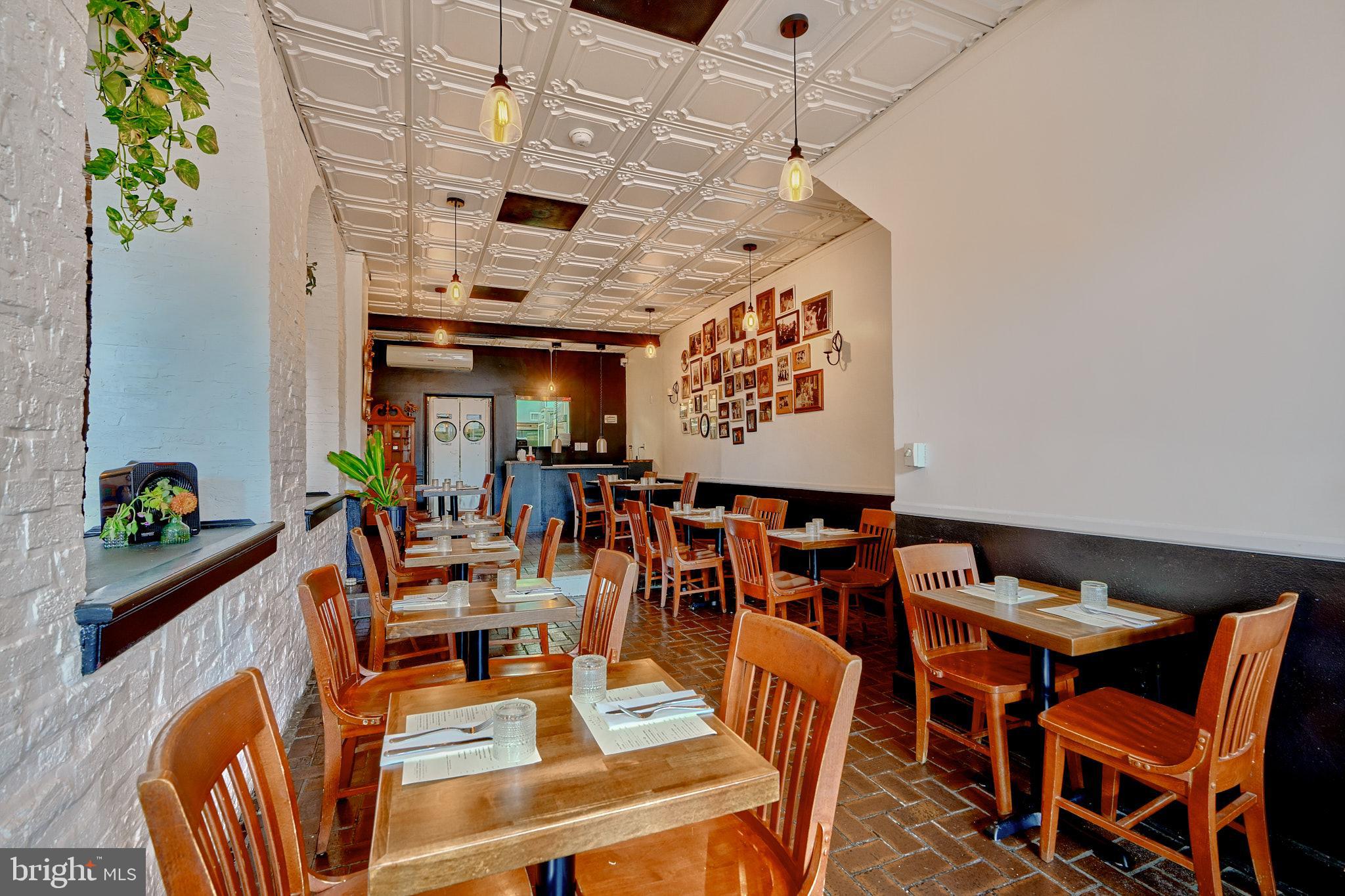 HOLLINS MARKET - Commercial Sale