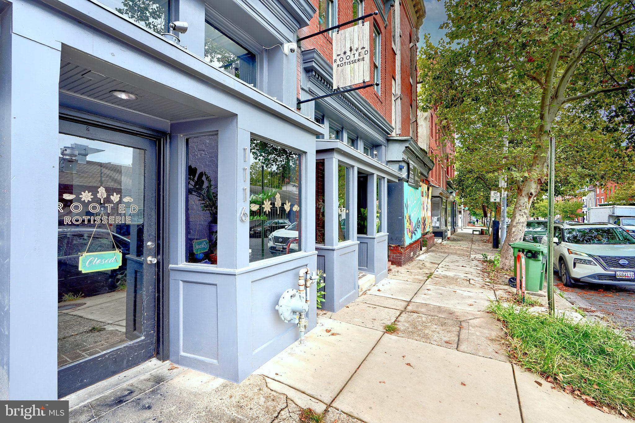 HOLLINS MARKET - Commercial Sale