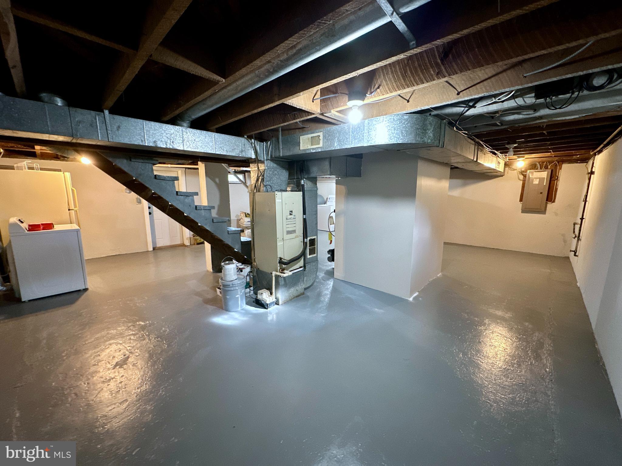 CALVERTON - Residential