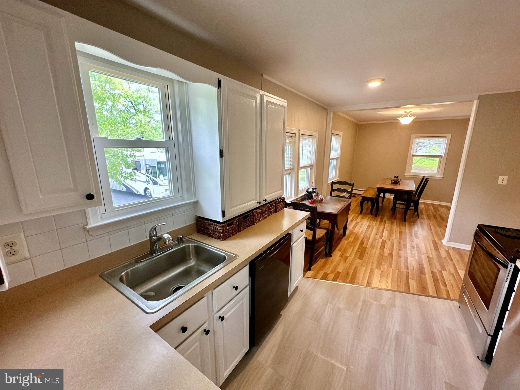 CALVERTON - Residential