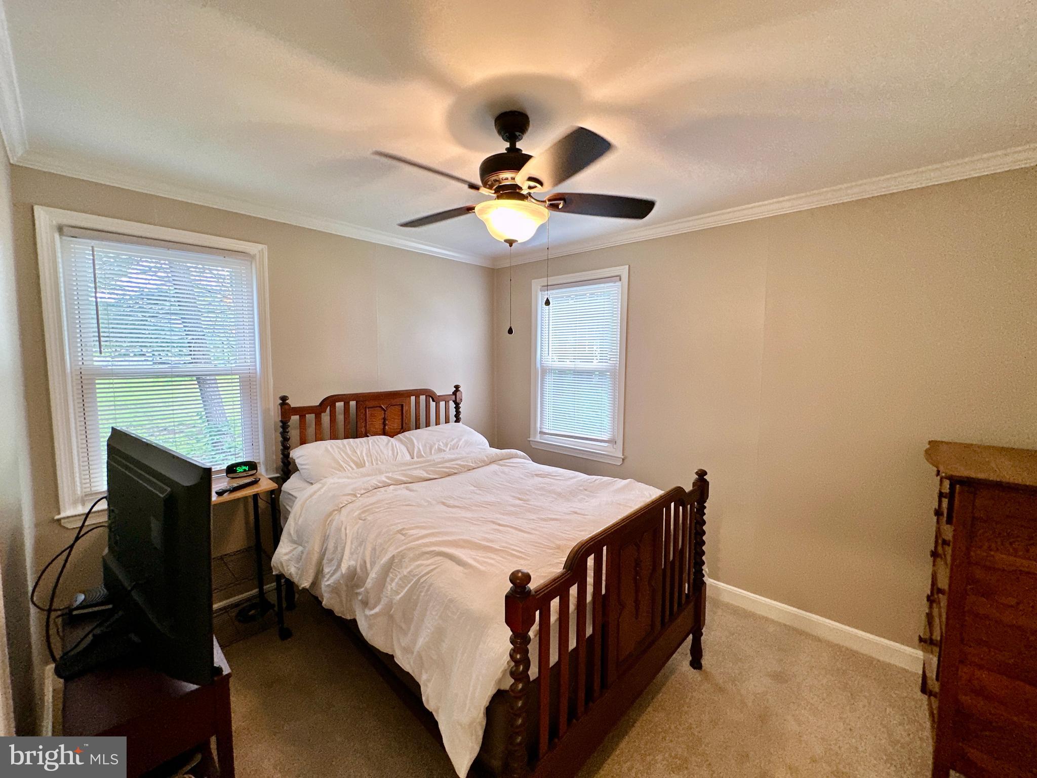 CALVERTON - Residential