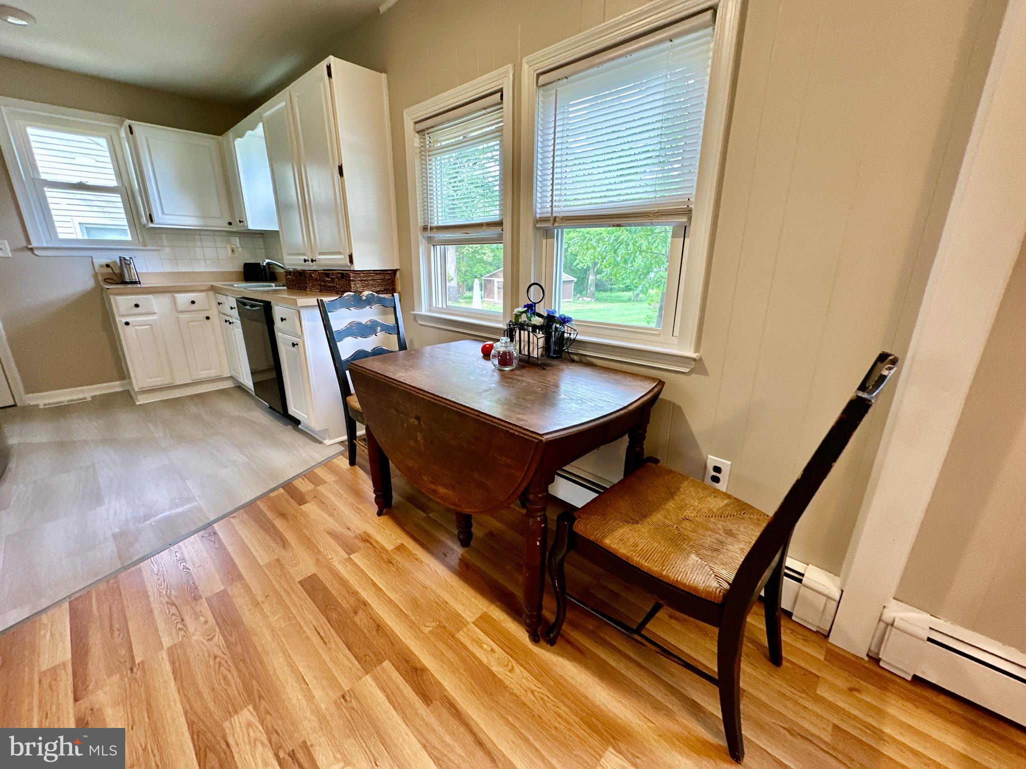 CALVERTON - Residential