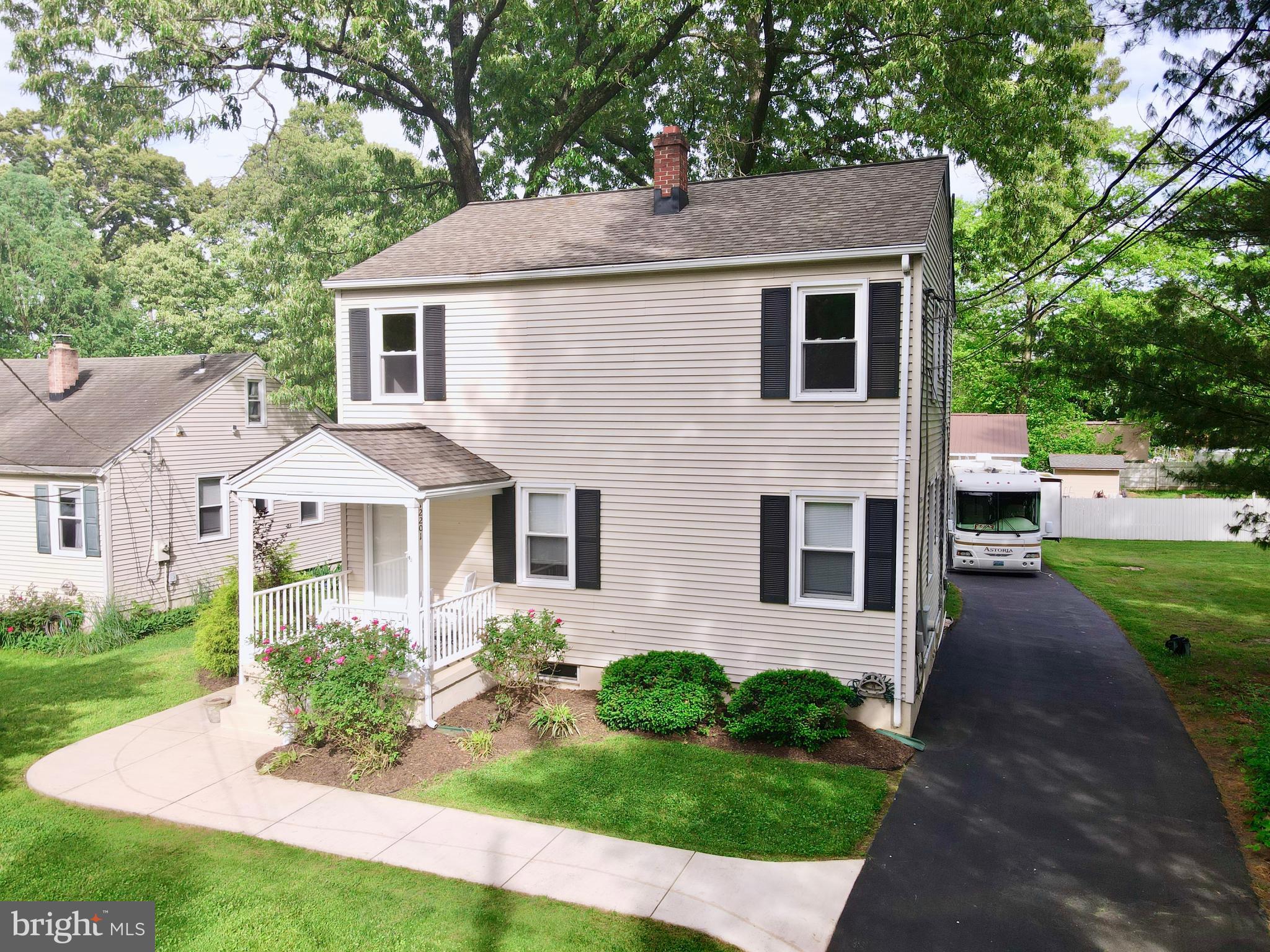 CALVERTON - Residential