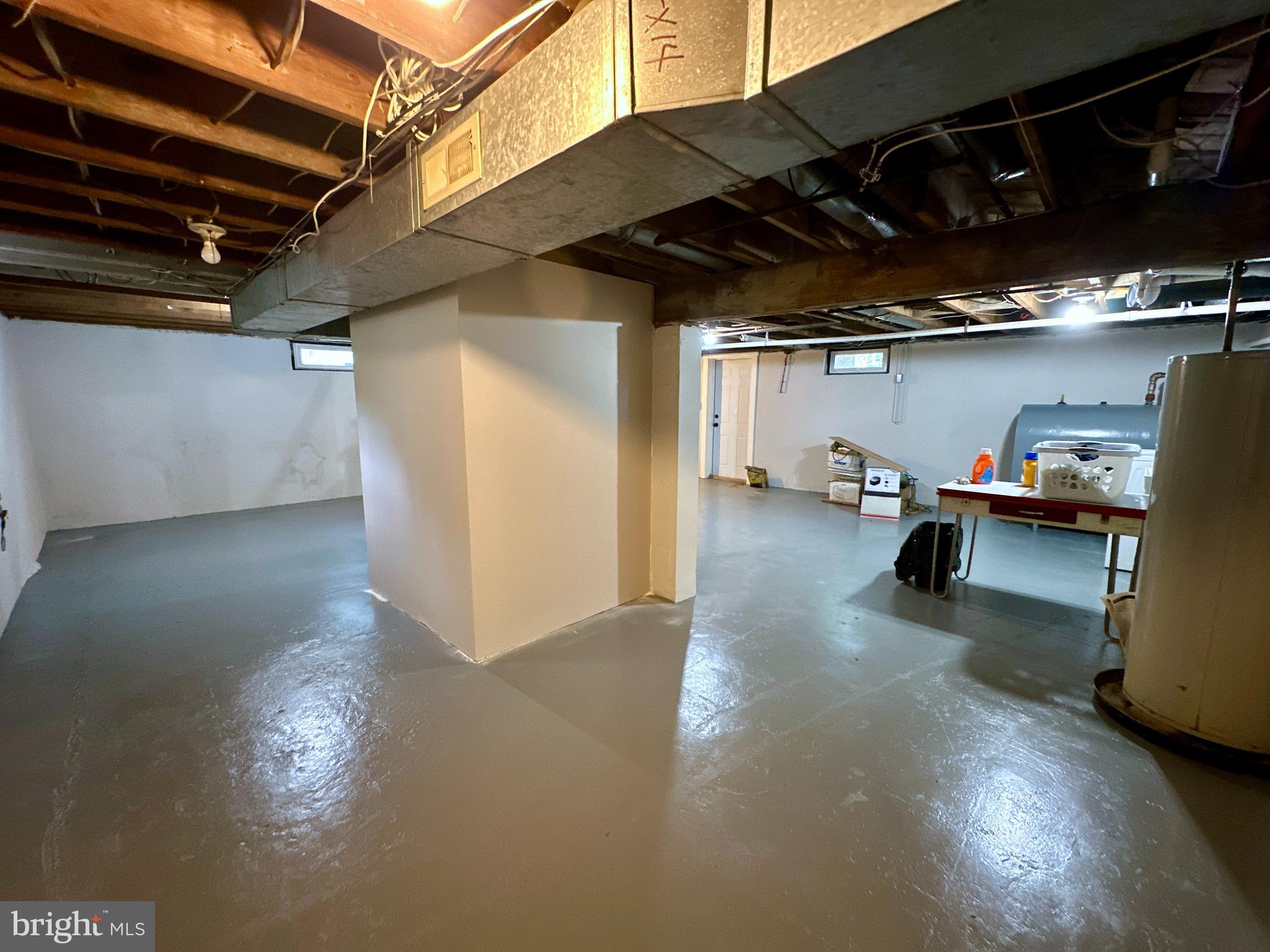 CALVERTON - Residential