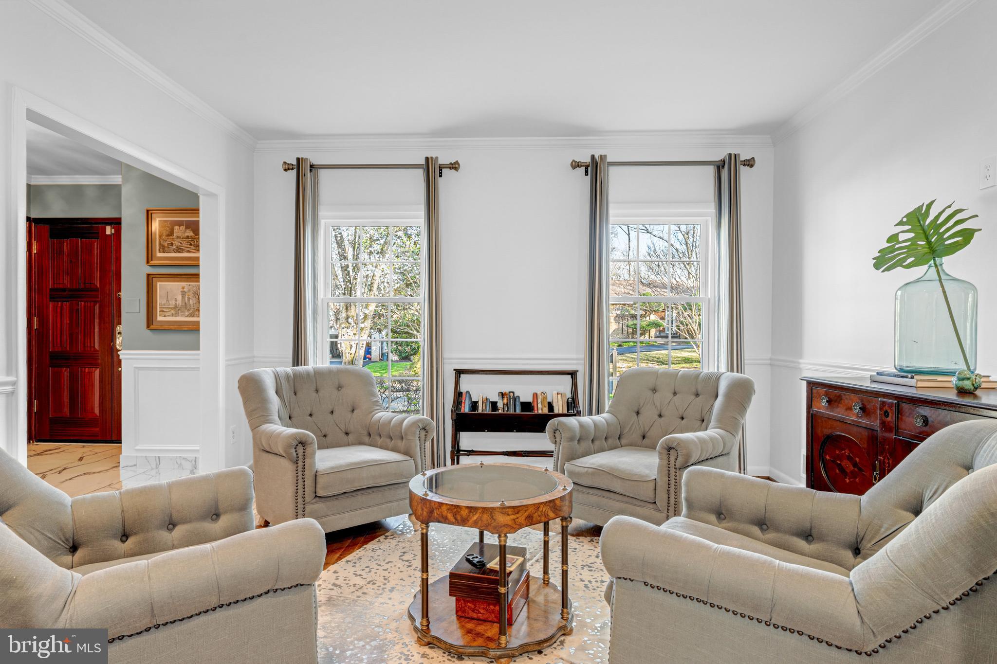 CHAIN BRIDGE FOREST - Residential