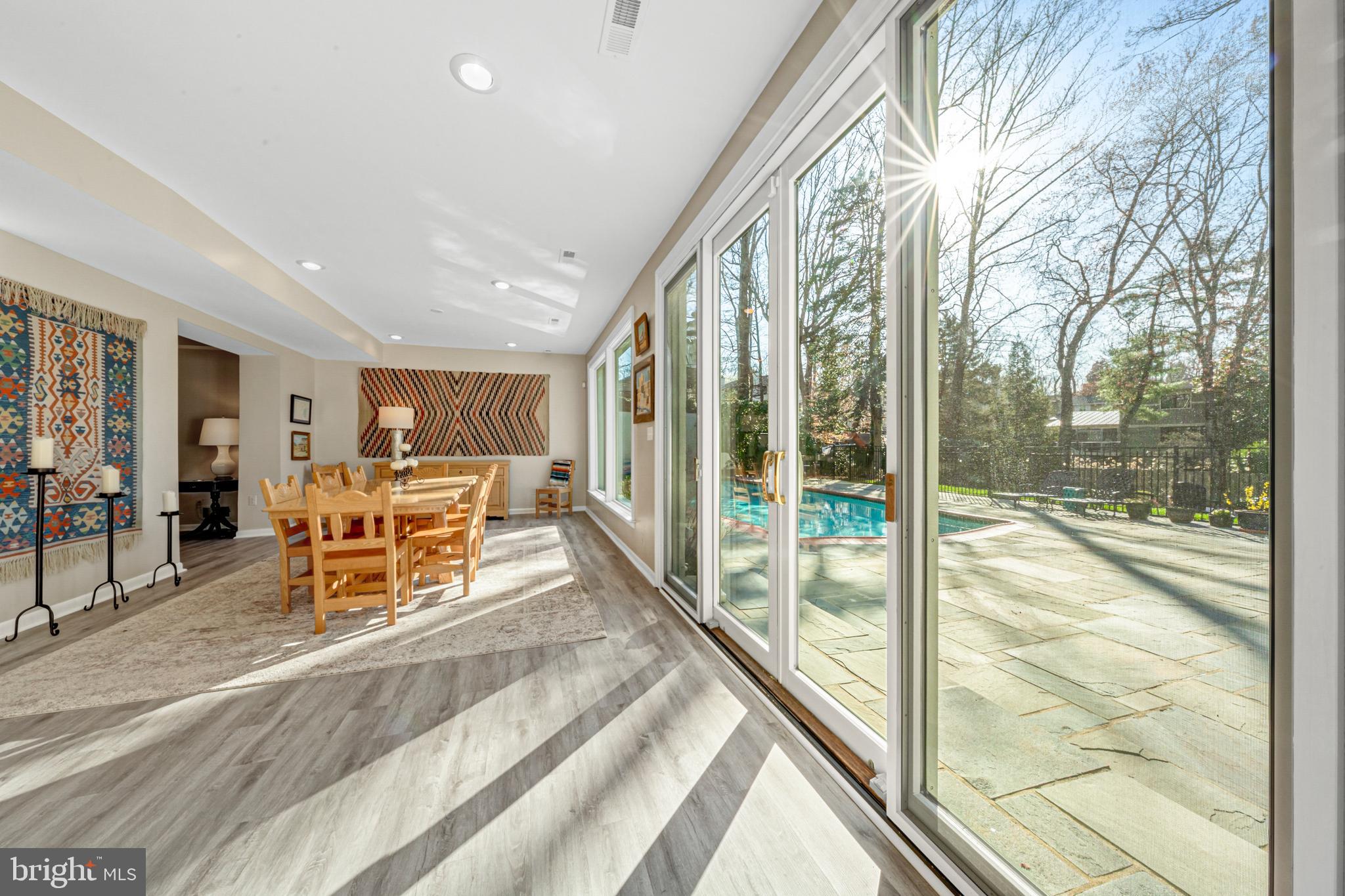 CHAIN BRIDGE FOREST - Residential