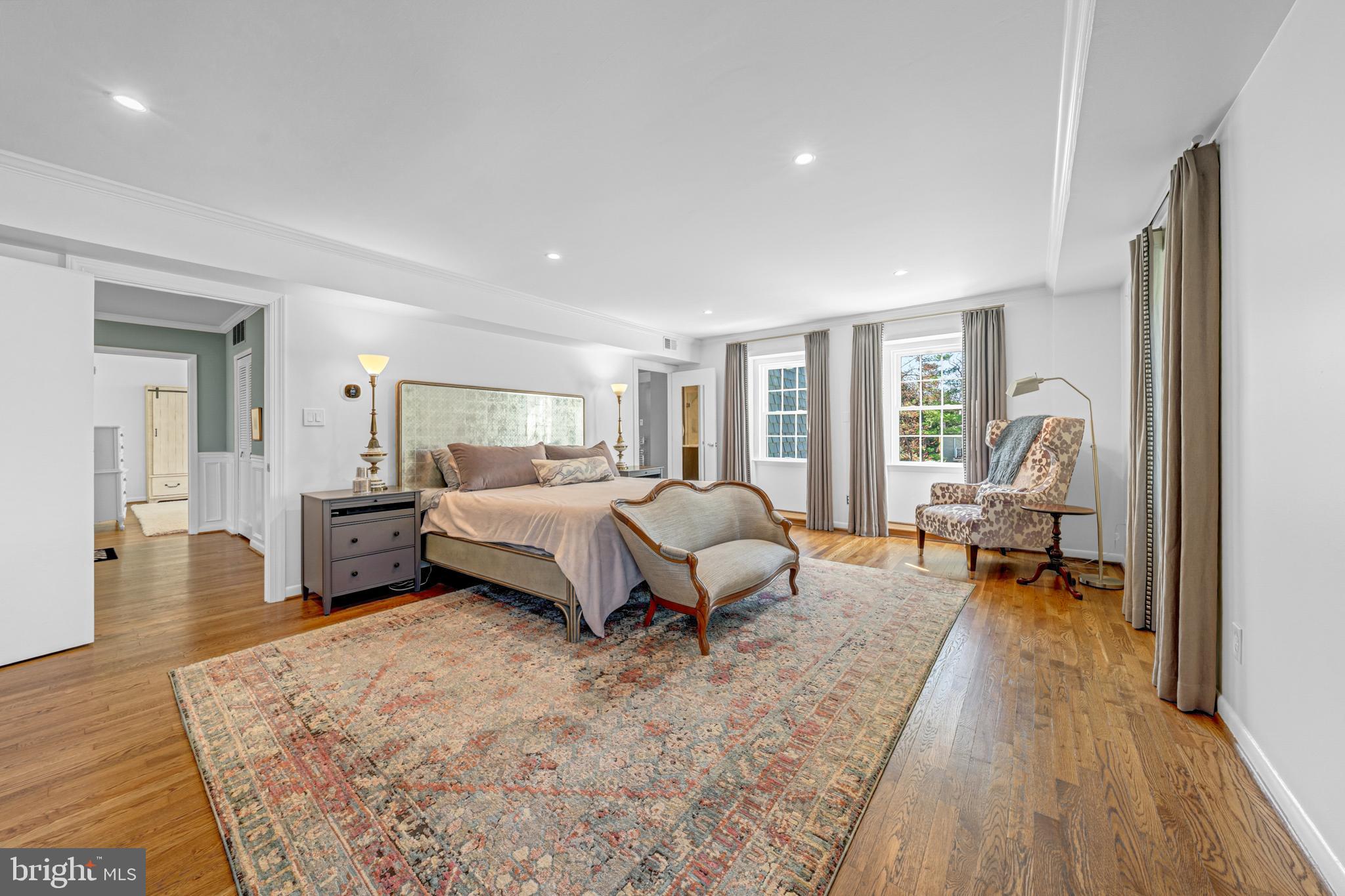 CHAIN BRIDGE FOREST - Residential