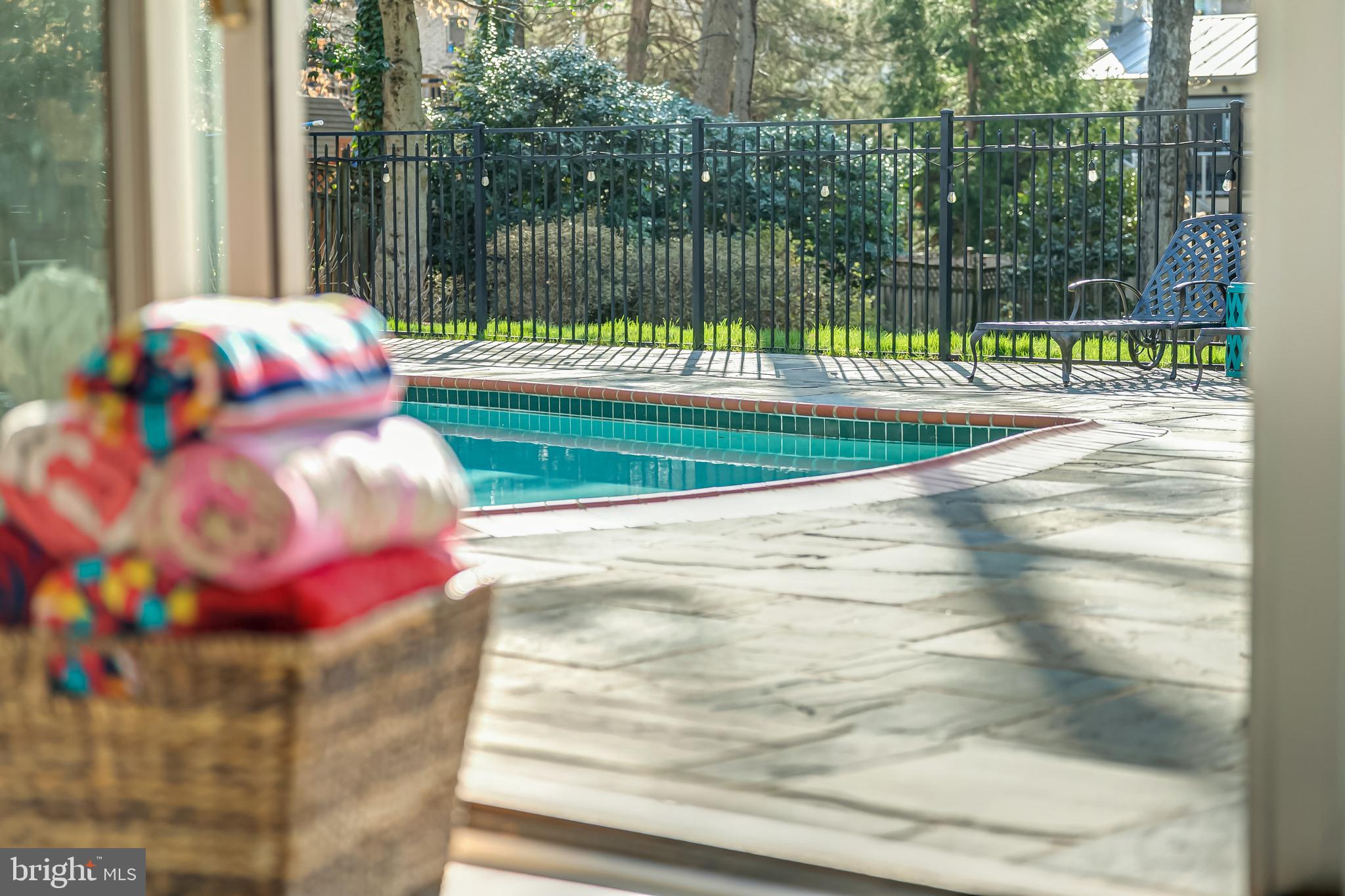 CHAIN BRIDGE FOREST - Residential