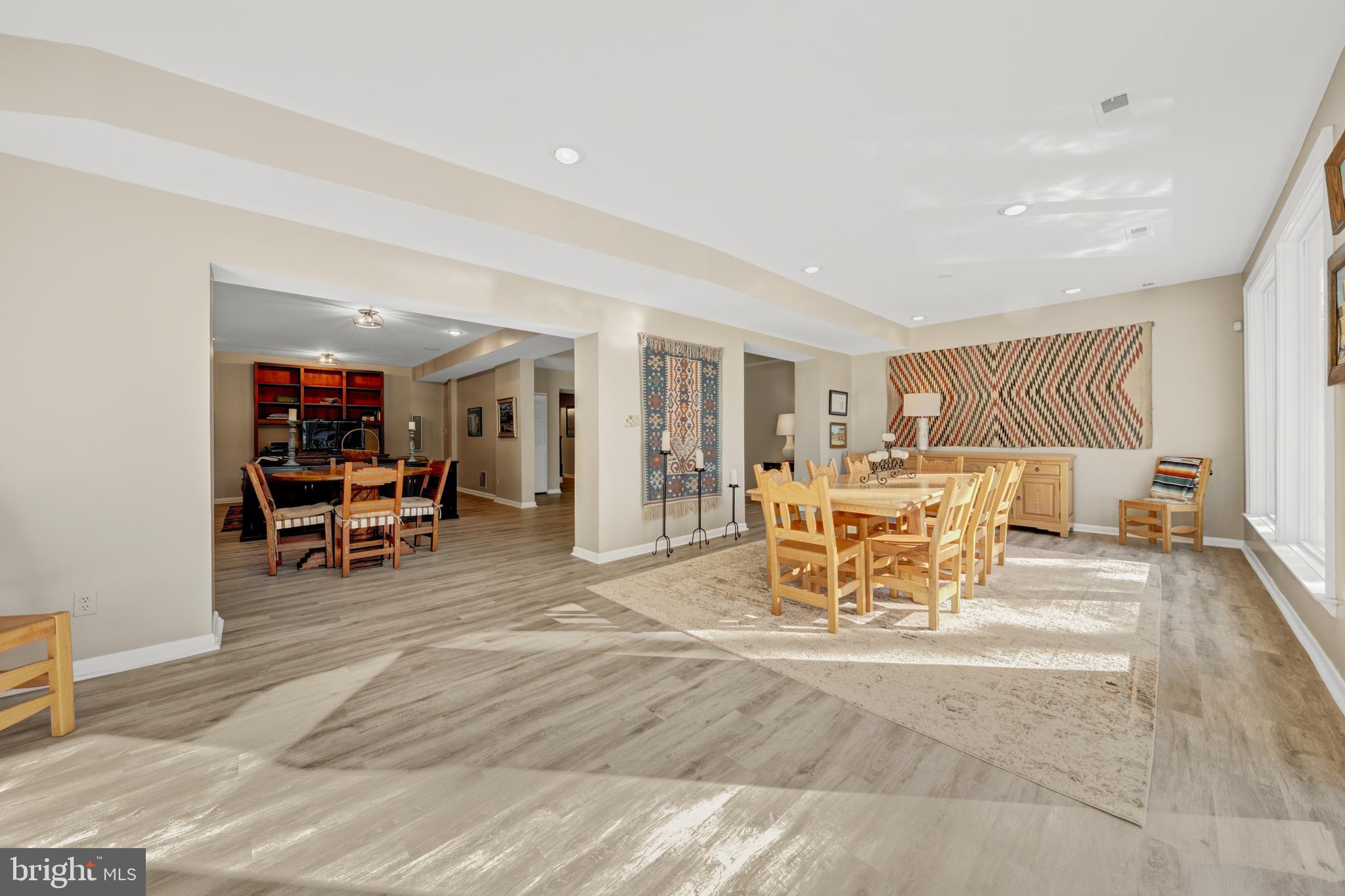 CHAIN BRIDGE FOREST - Residential