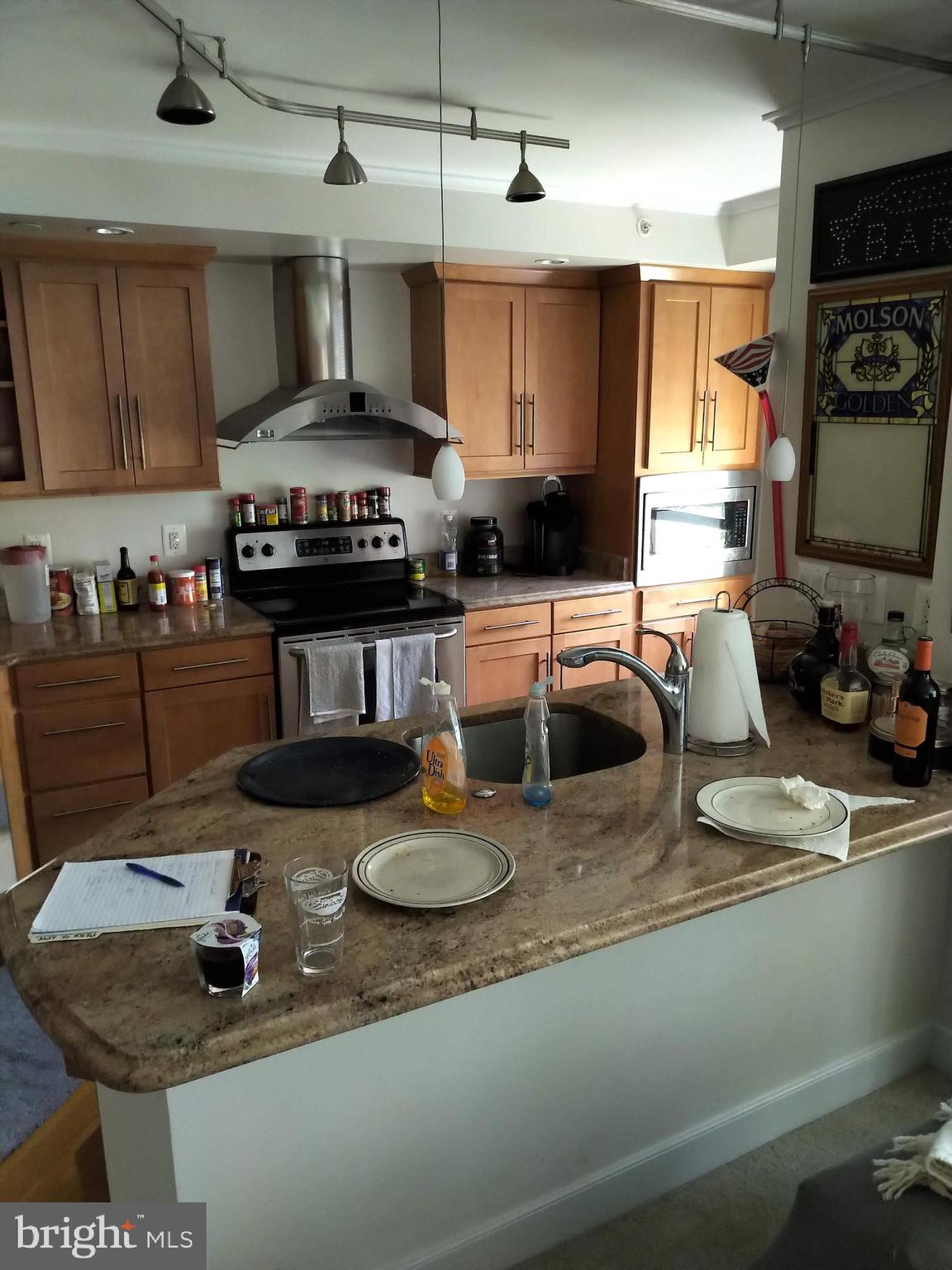 COURTHOUSE - Residential Lease