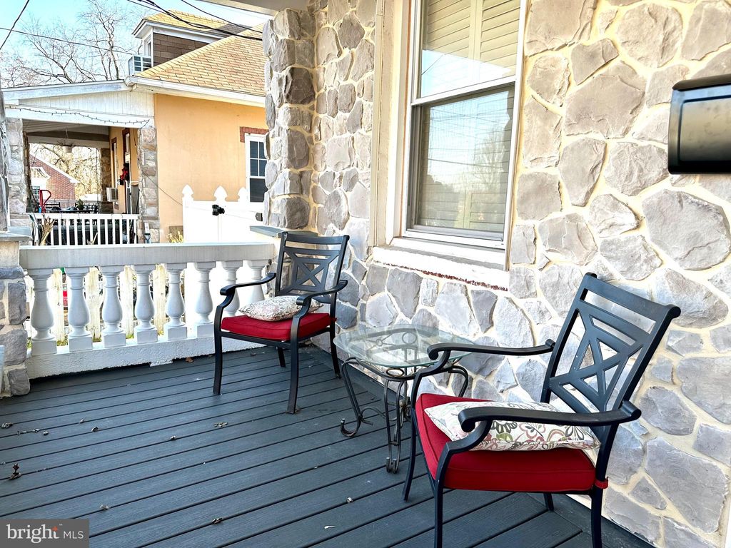 Photo of 518 Laurel Street, Lancaster, PA 17603 (MLS # PALA2045850)