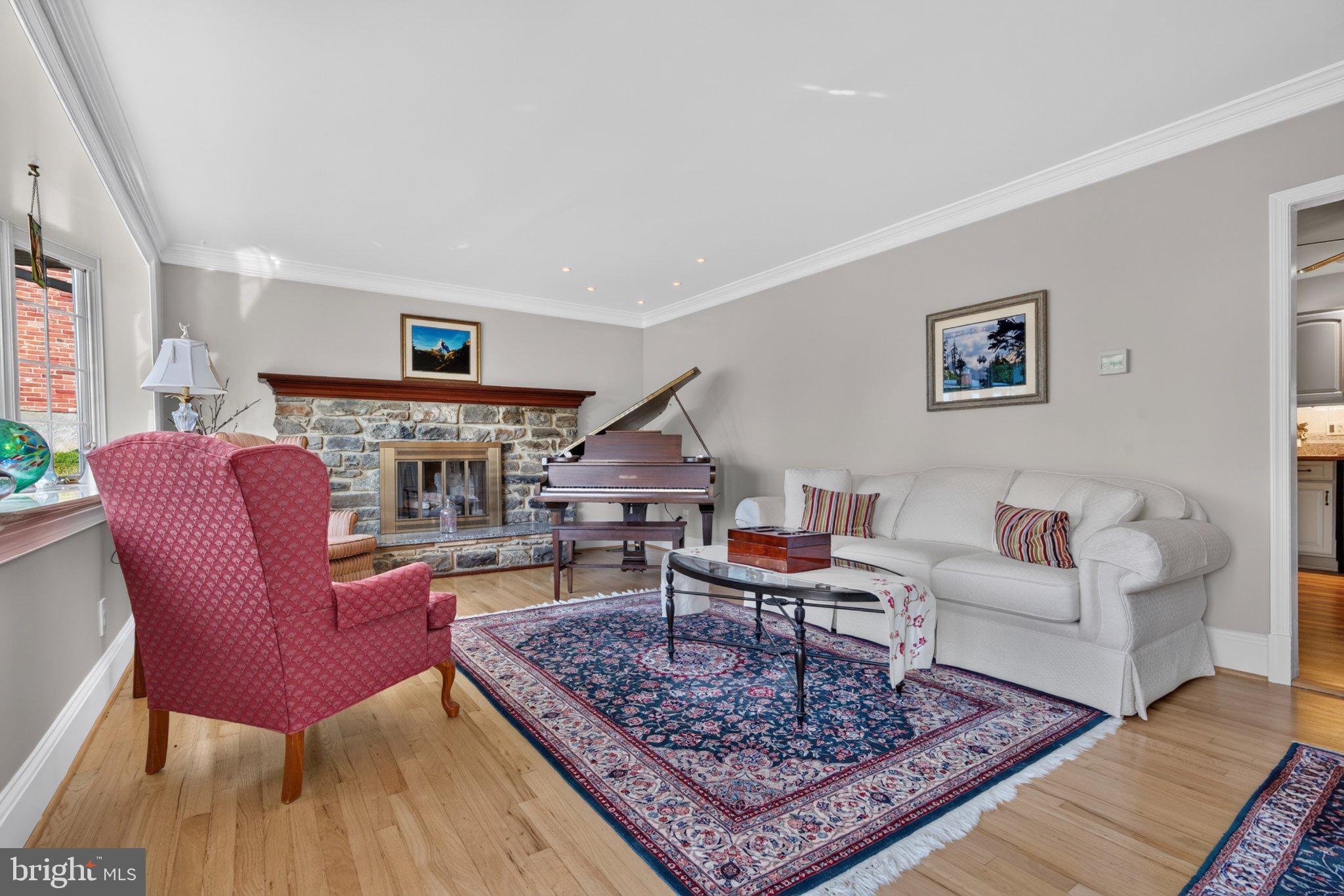 409 NEEPIER ROAD