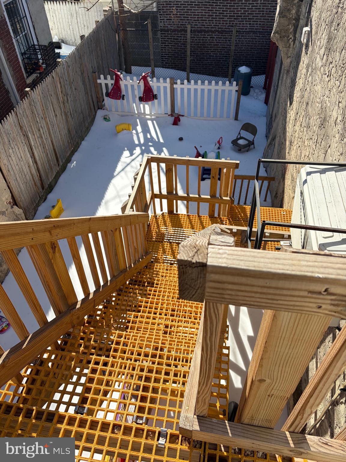 KENSINGTON - Residential