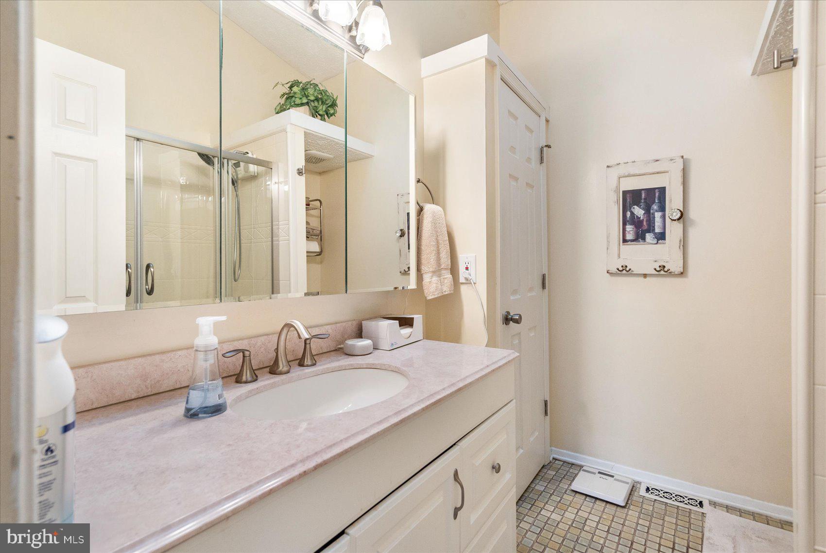 PERRY HALL GARDENS - Residential