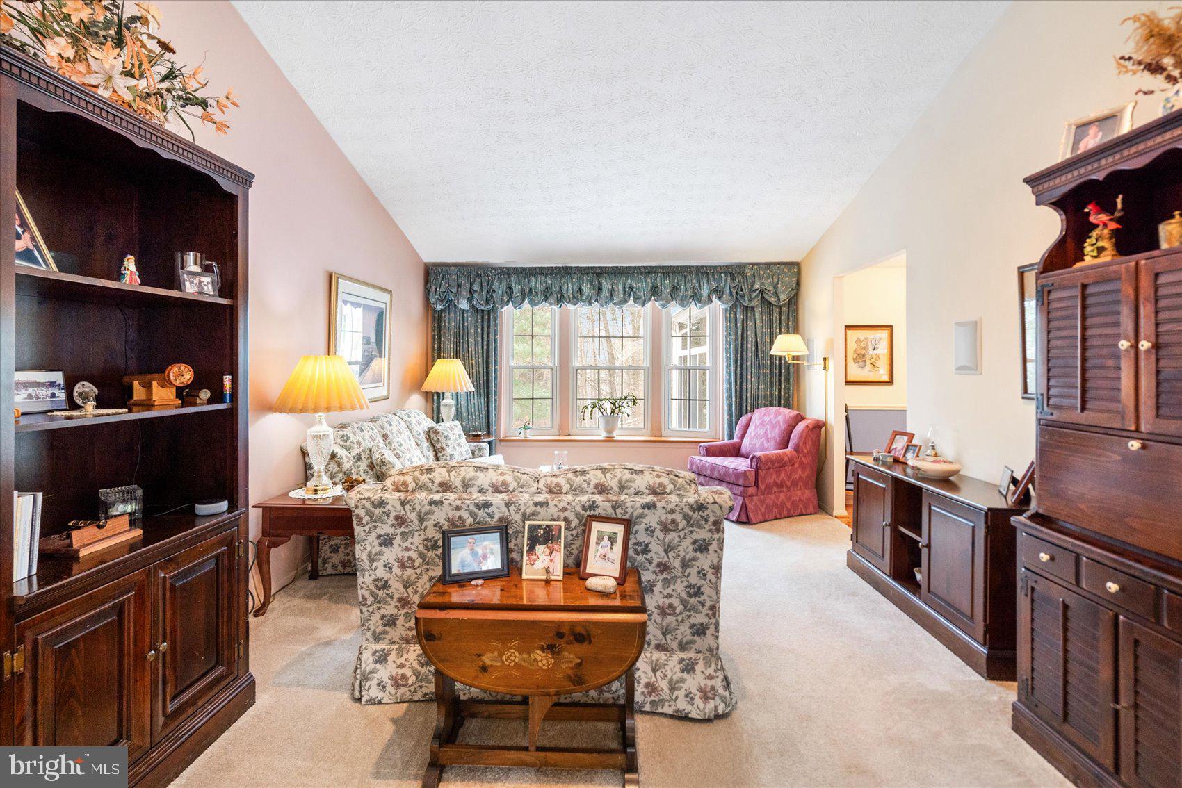 PERRY HALL GARDENS - Residential