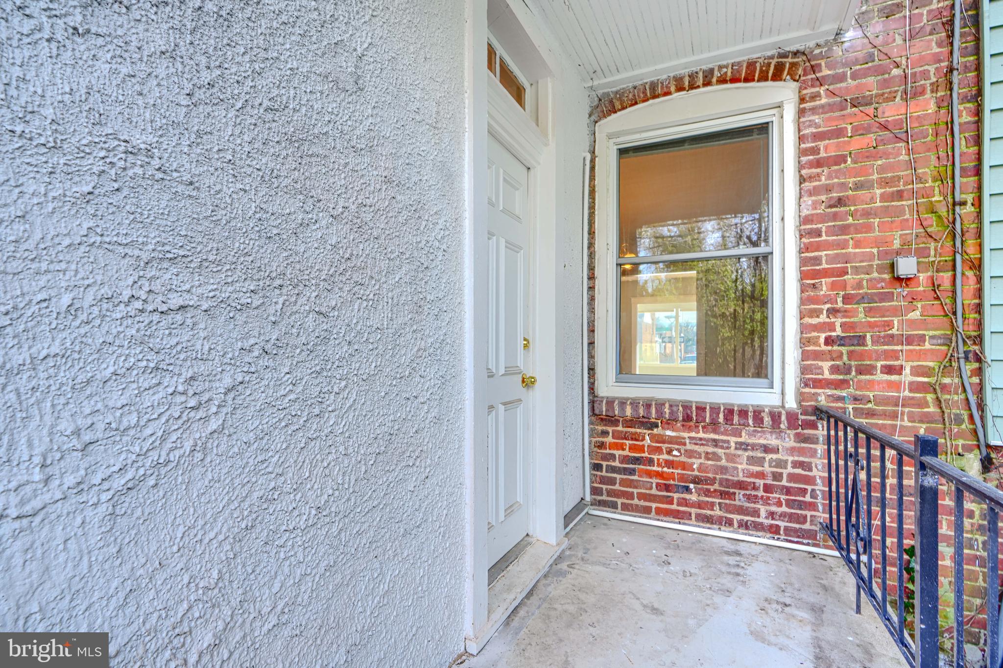 RADNOR WINSTON - Residential