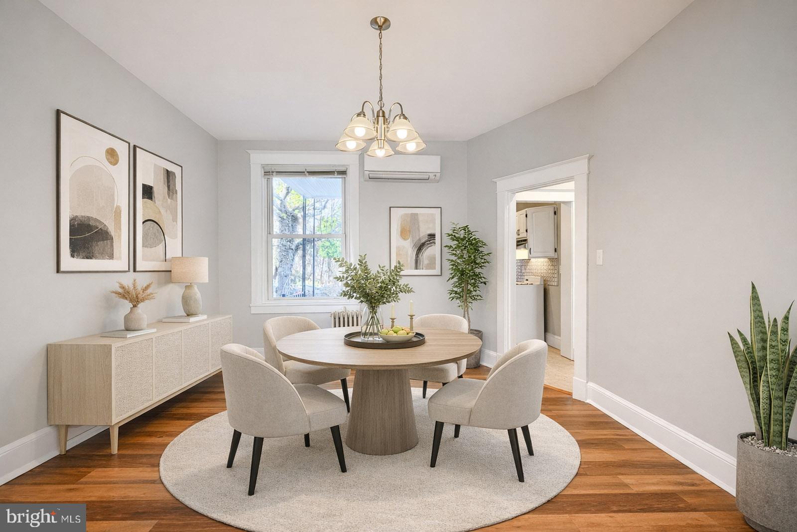 RADNOR WINSTON - Residential