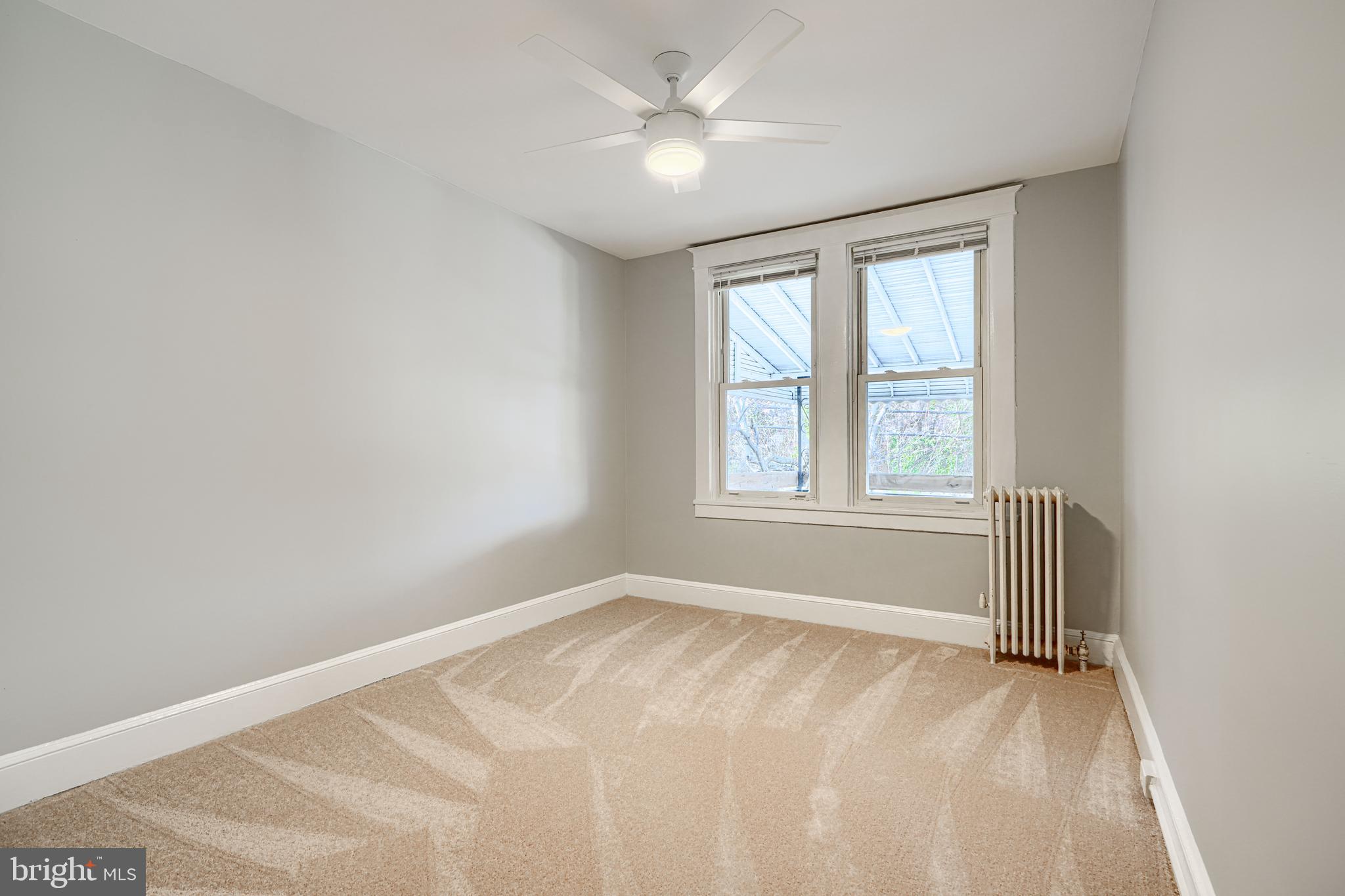 RADNOR WINSTON - Residential