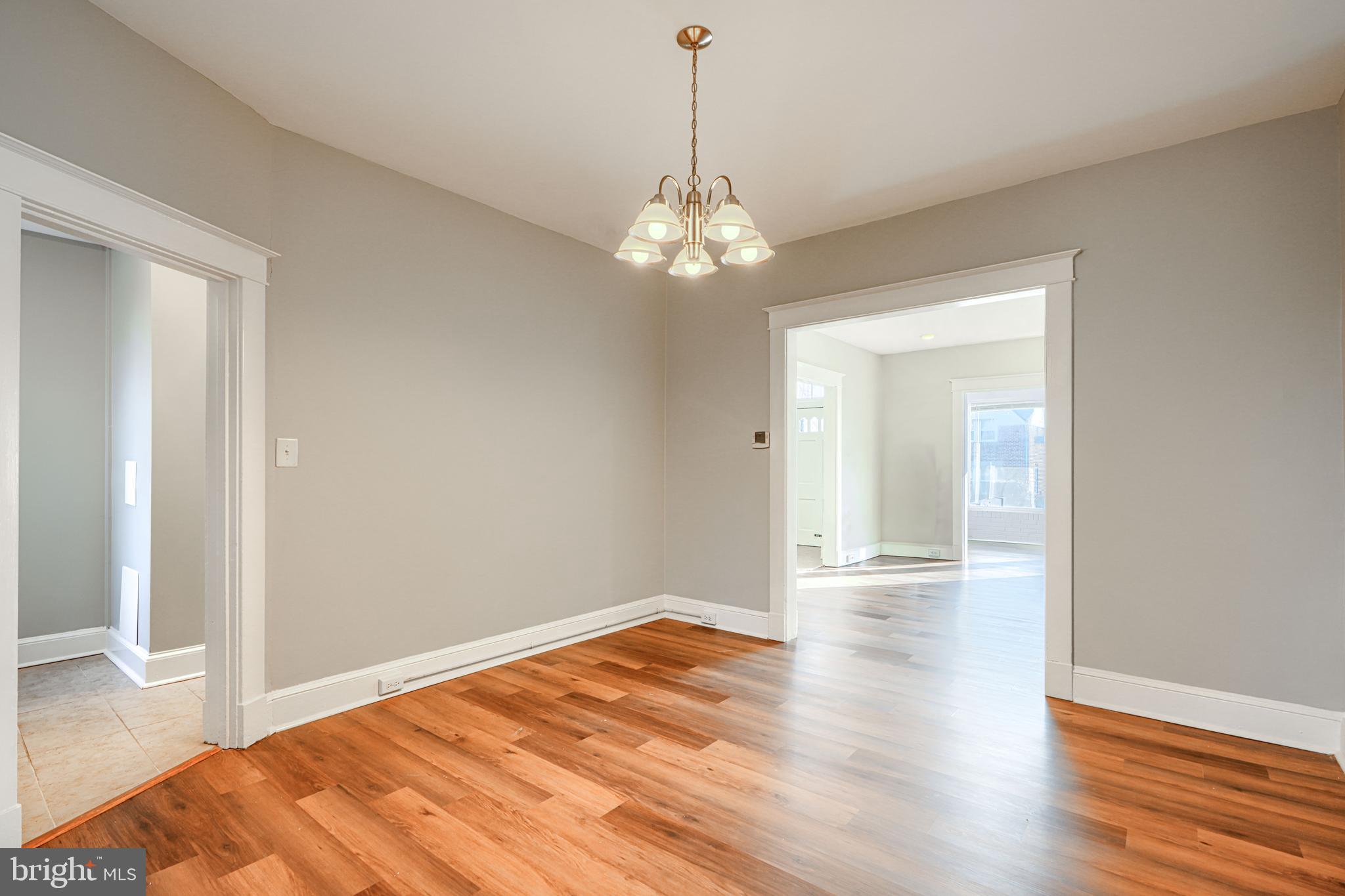 RADNOR WINSTON - Residential