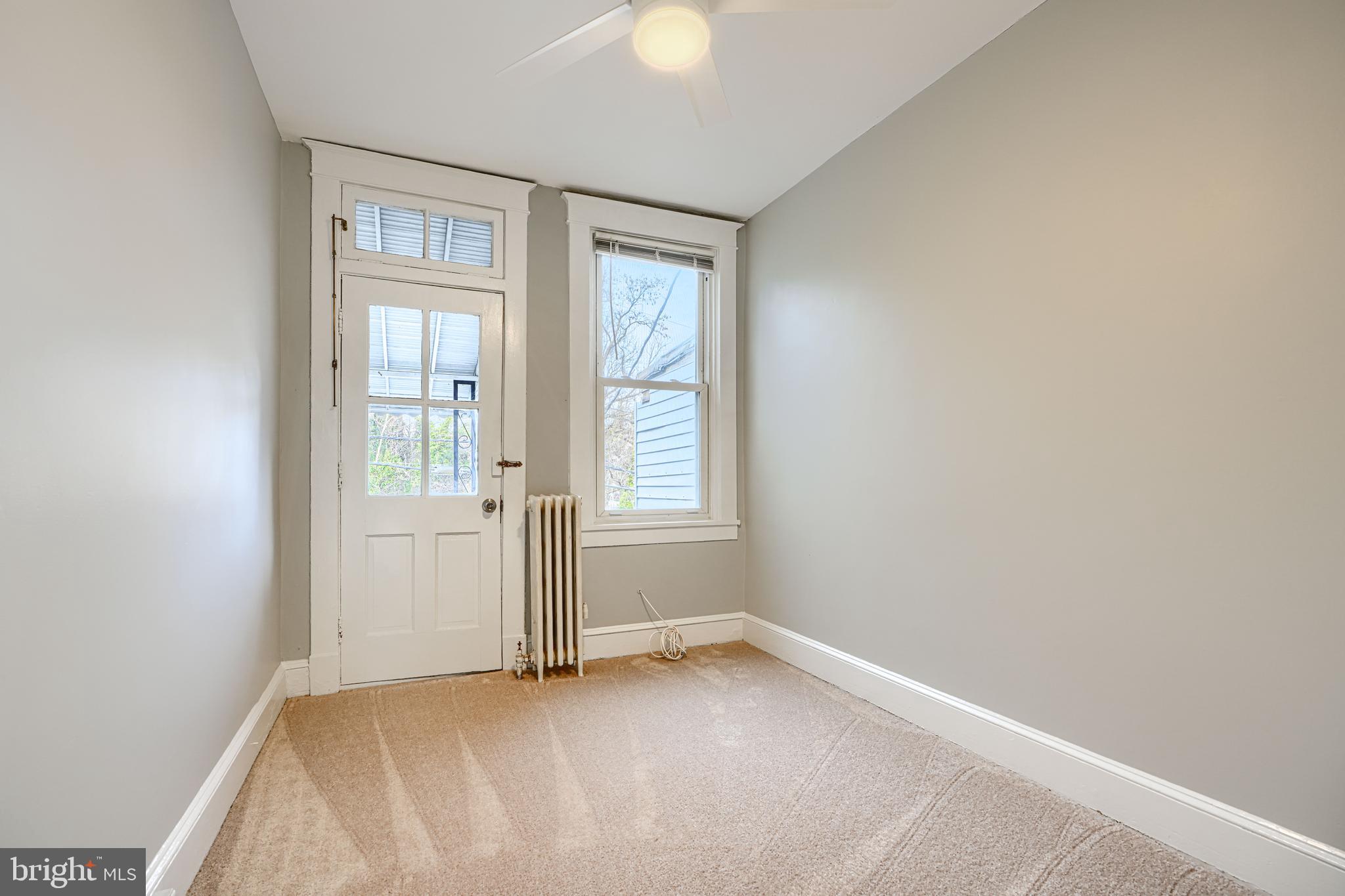 RADNOR WINSTON - Residential