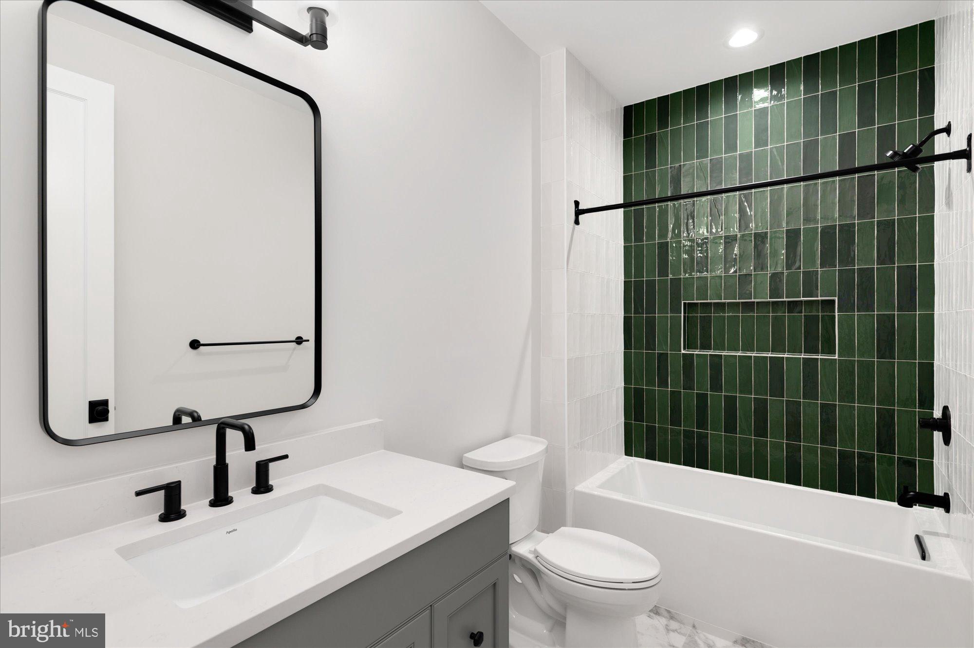 POTOMAC HILLS - Residential