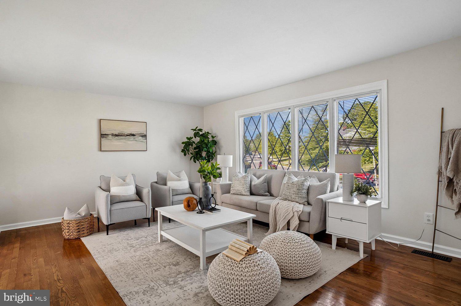 108 DAUNTLY STREET